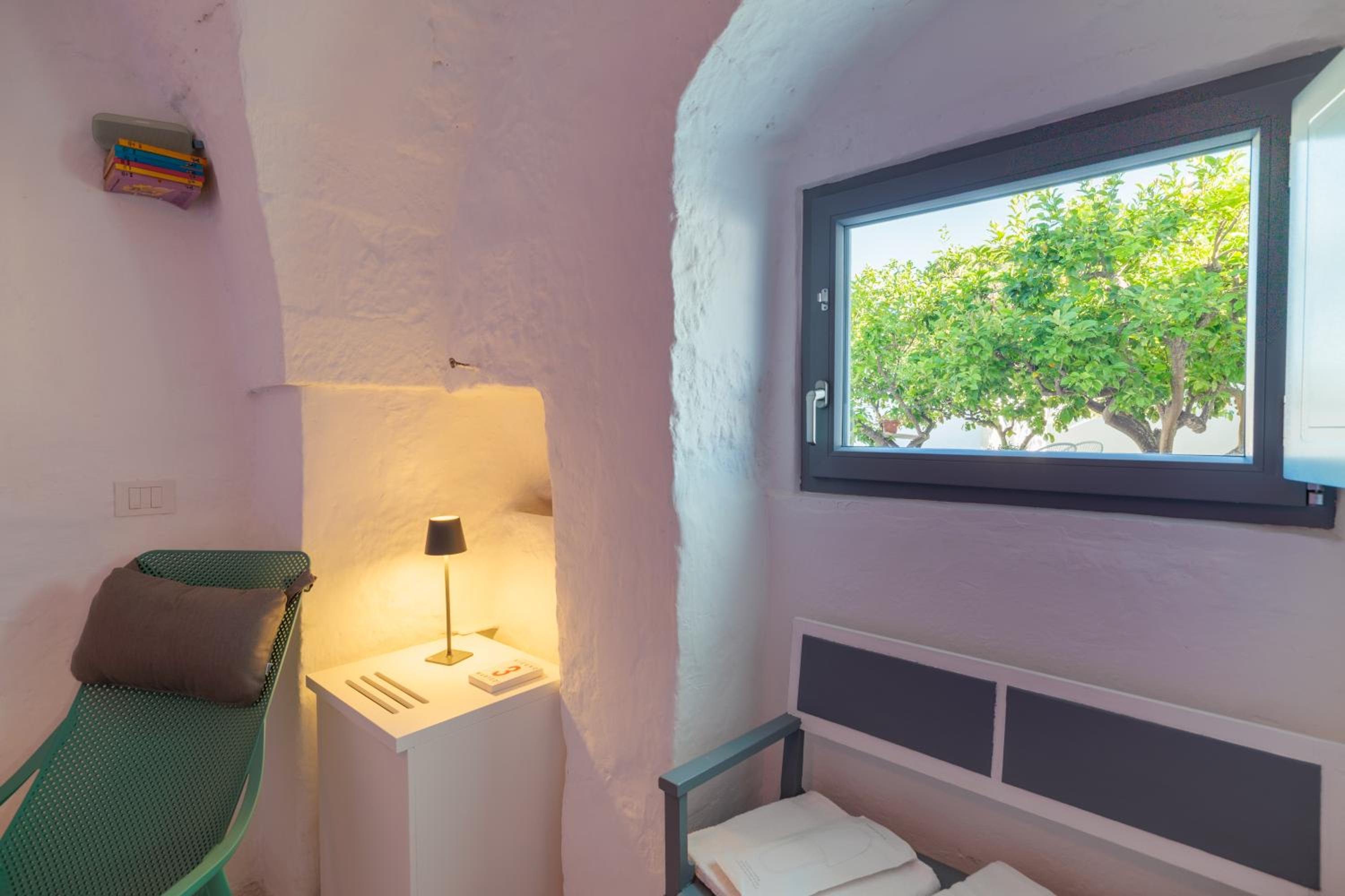 Masseria Ramunno Piccola - Fiora Suite by Rentbeat