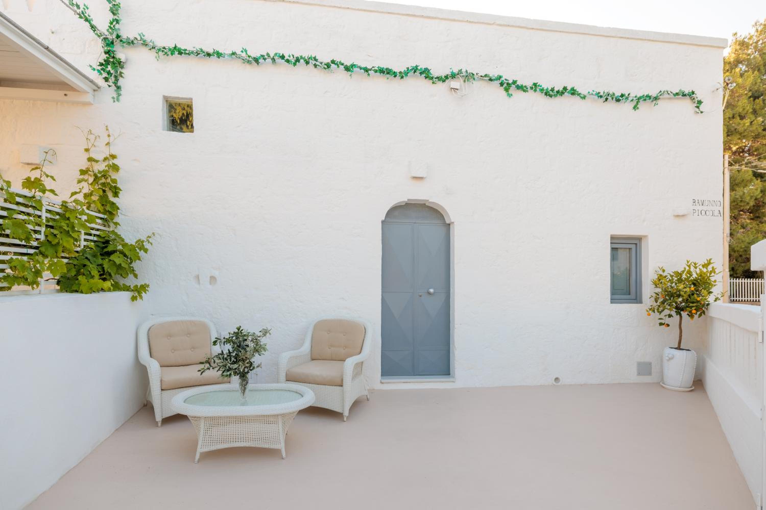 Masseria Ramunno Piccola - Fiora Suite by Rentbeat