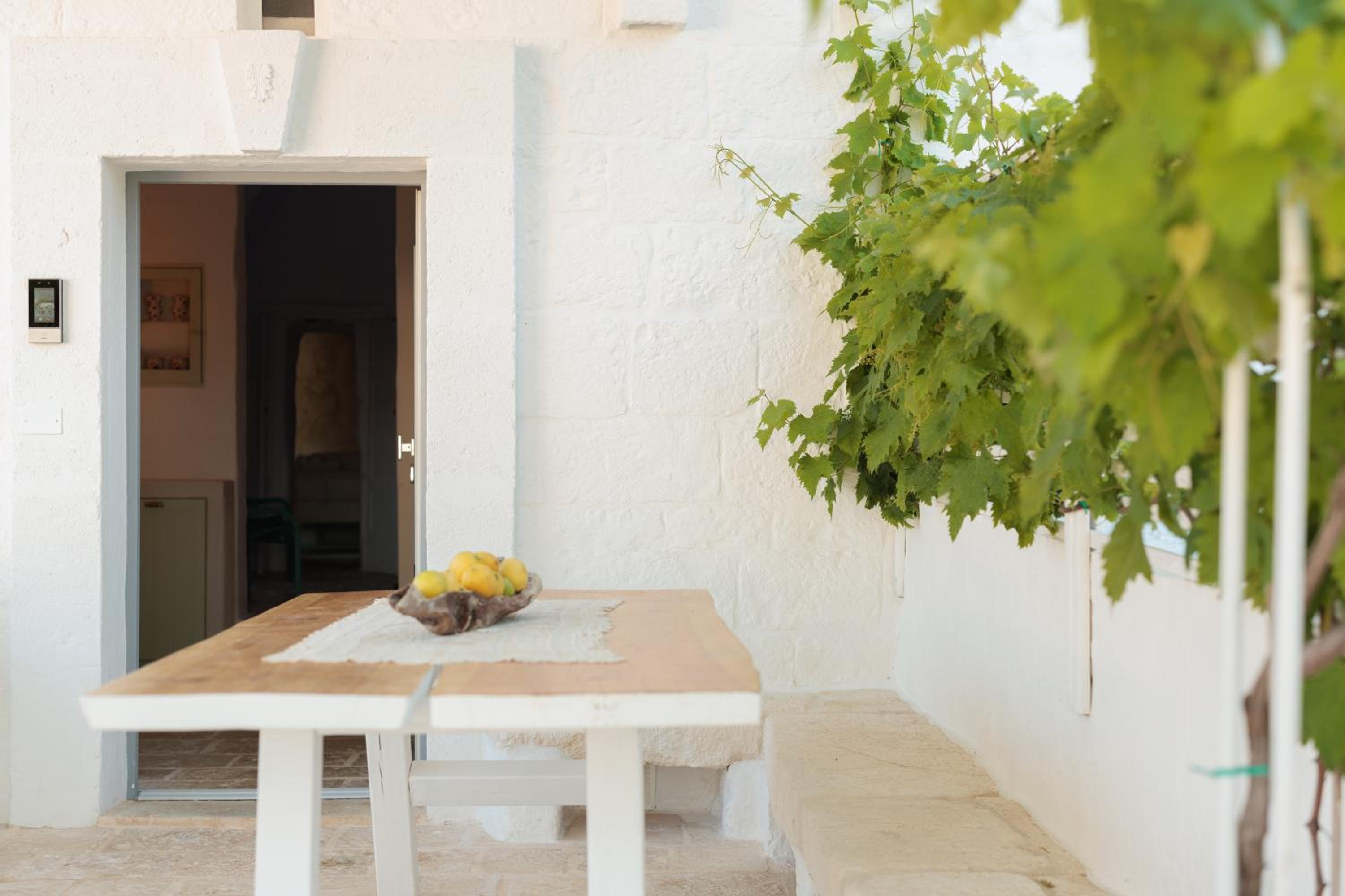 Masseria Ramunno Piccola - Fiora Suite by Rentbeat