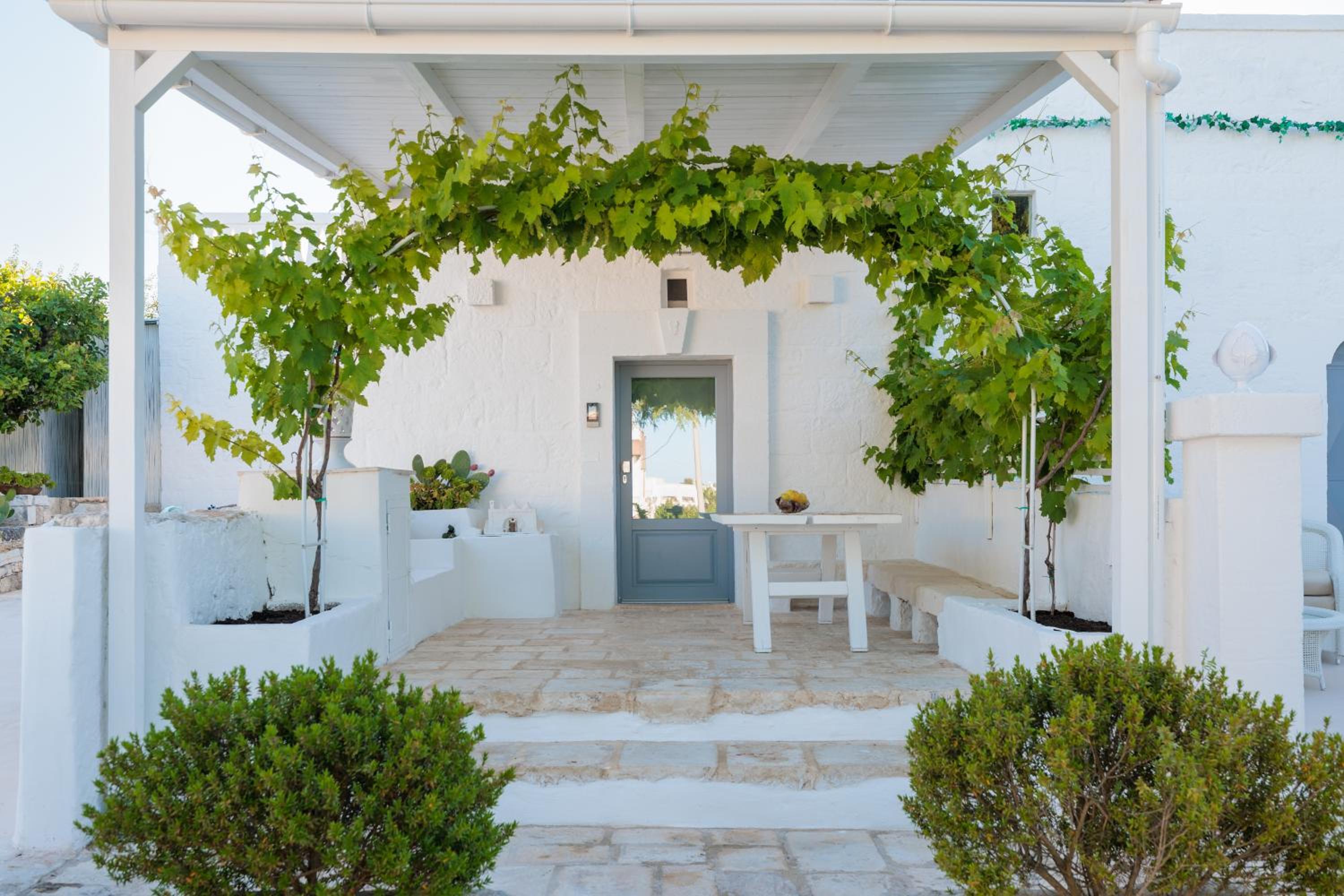 Masseria Ramunno Piccola - Fiora Suite by Rentbeat