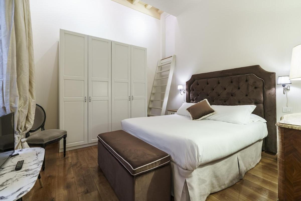 Luxury Nest in Historic Florence