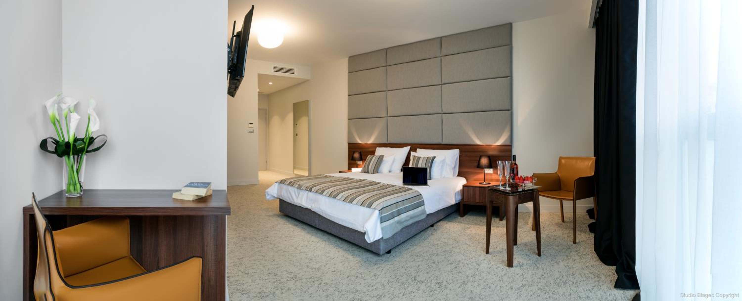 Priska Med Luxury Rooms