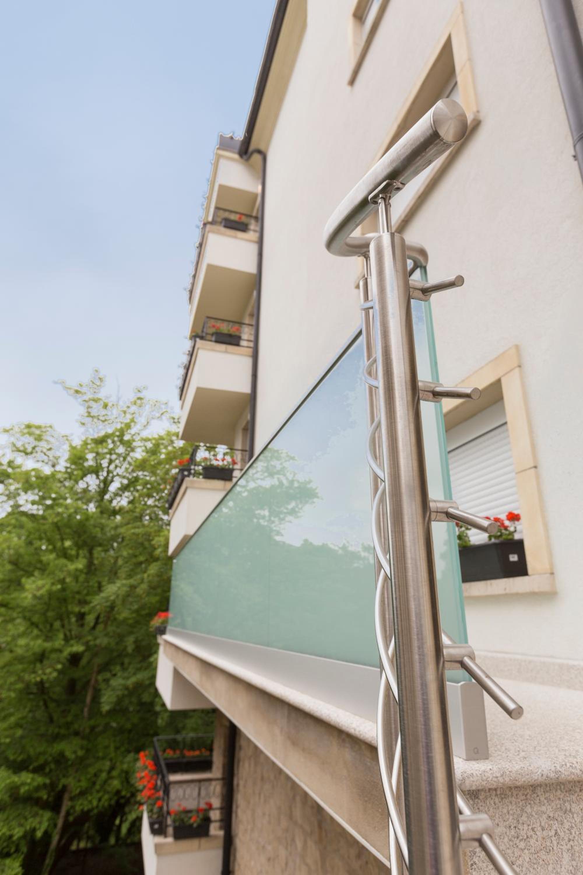 The Queen Luxury Apartments - Villa Vinicia