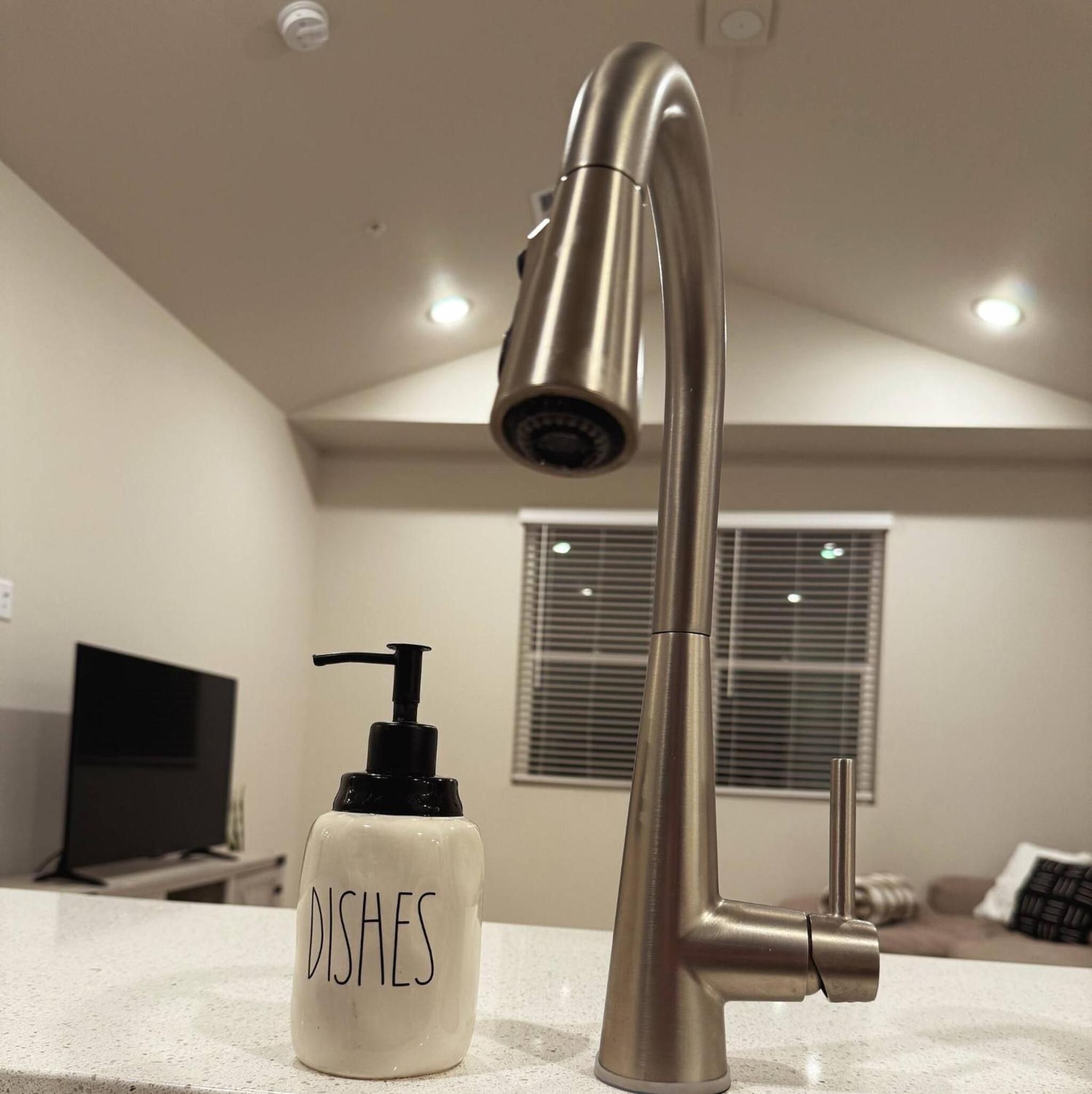 Lovely 2BR Home - Your Fort Collins Retreat!