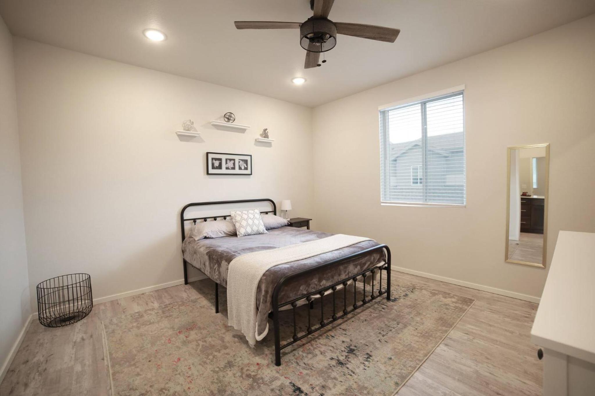 Lovely 2BR Home - Your Fort Collins Retreat!
