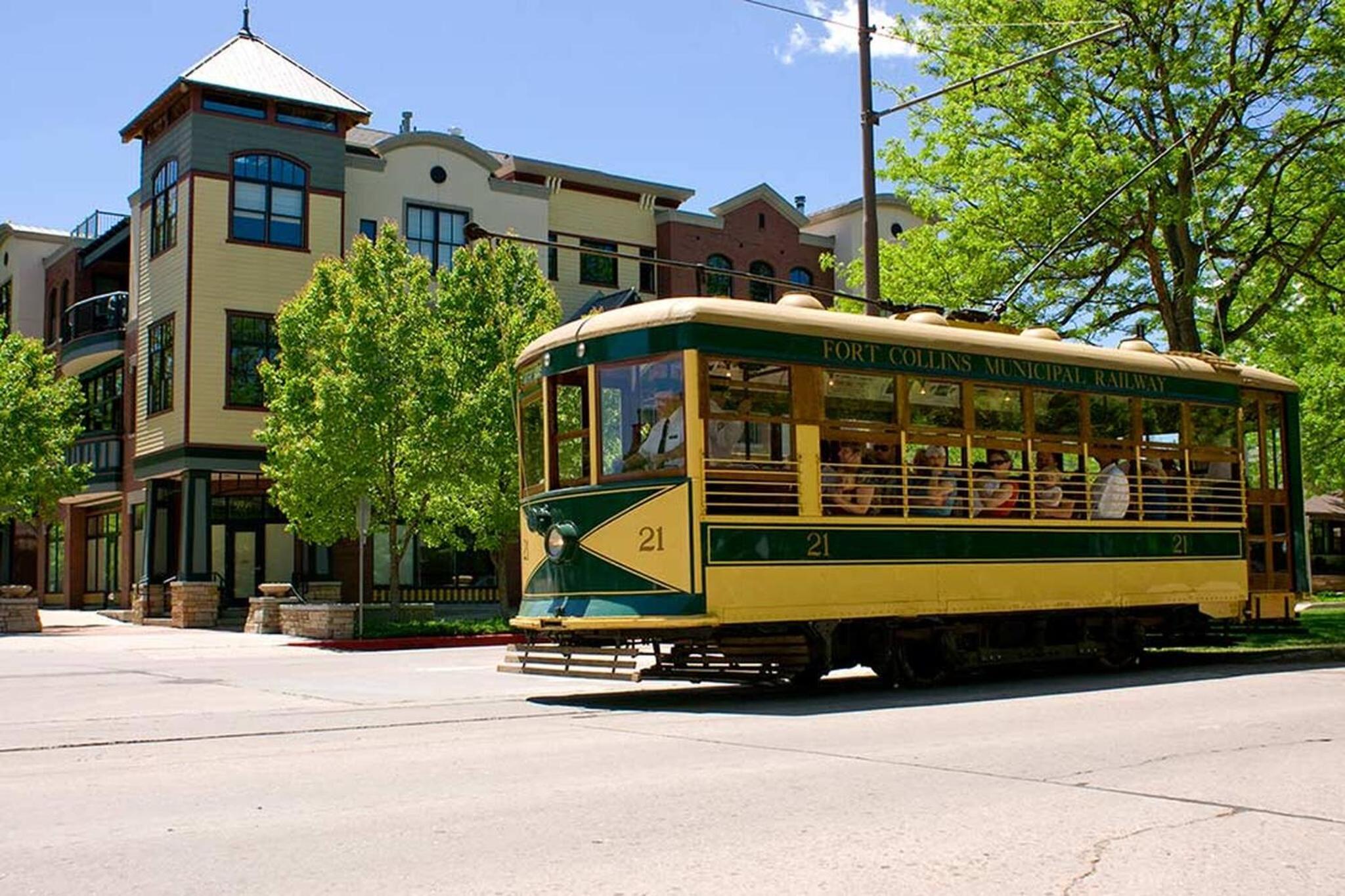 Lovely 2BR Home - Your Fort Collins Retreat!