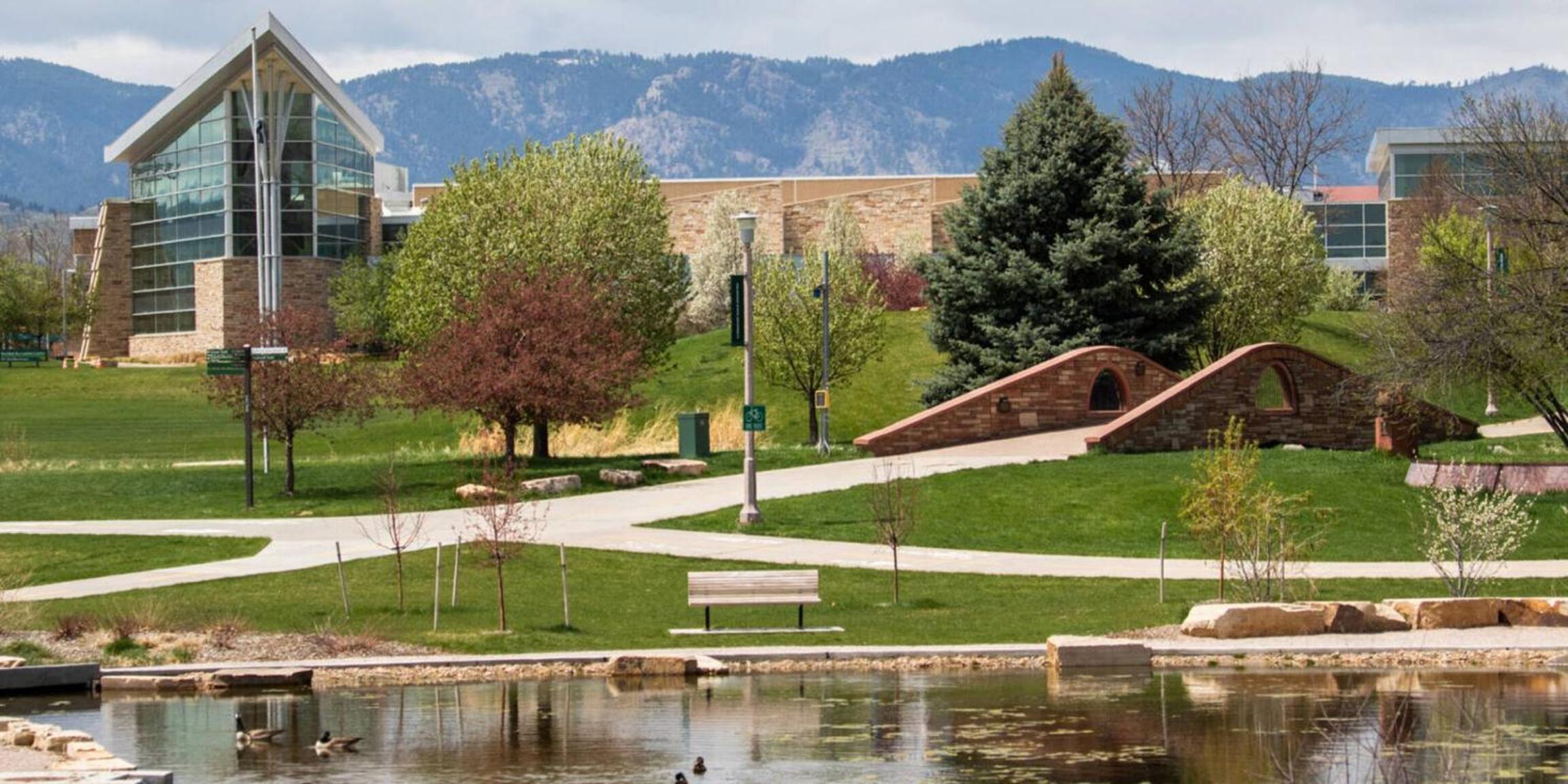 Lovely 2BR Home - Your Fort Collins Retreat!