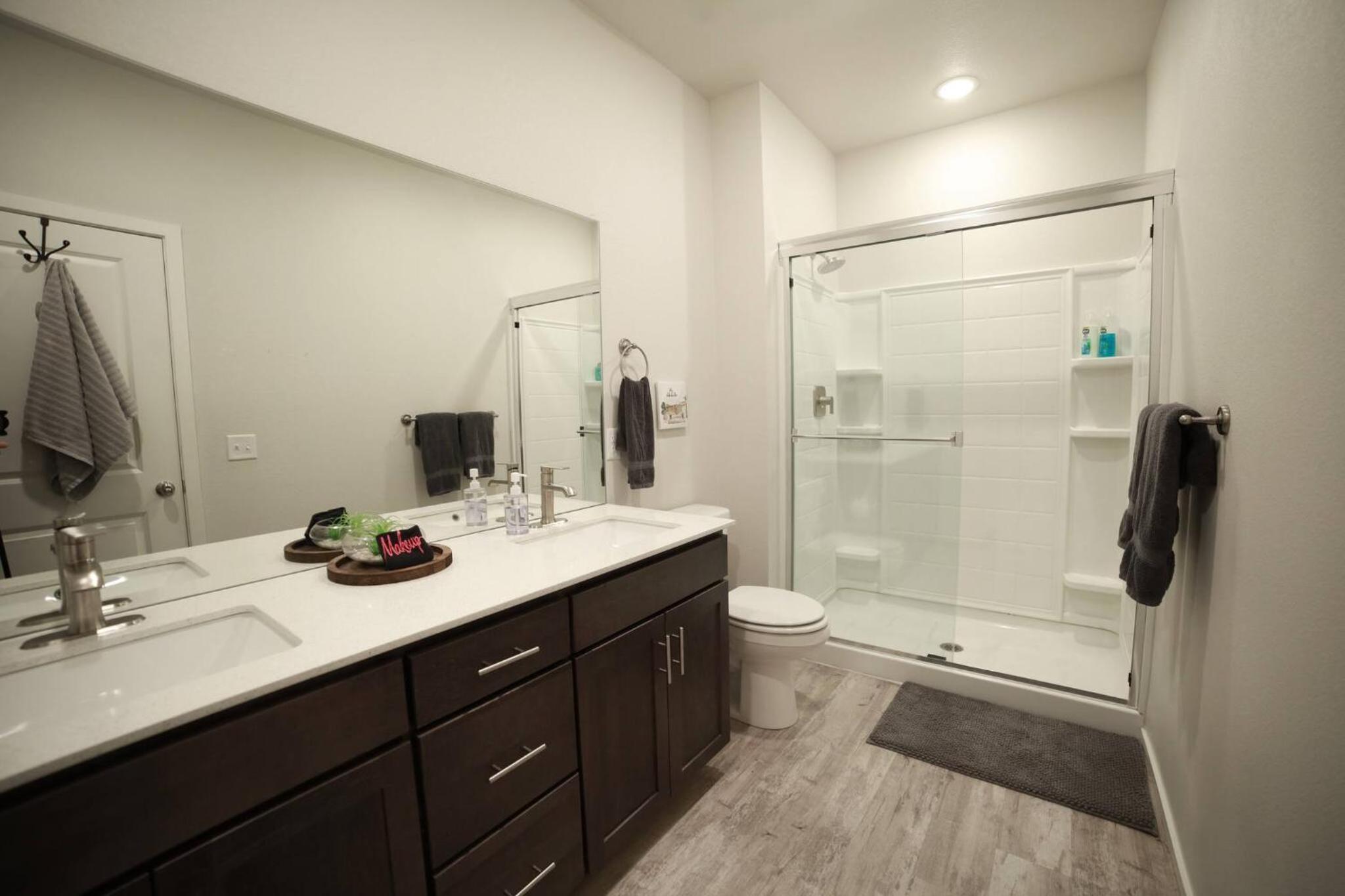 Lovely 2BR Home - Your Fort Collins Retreat!
