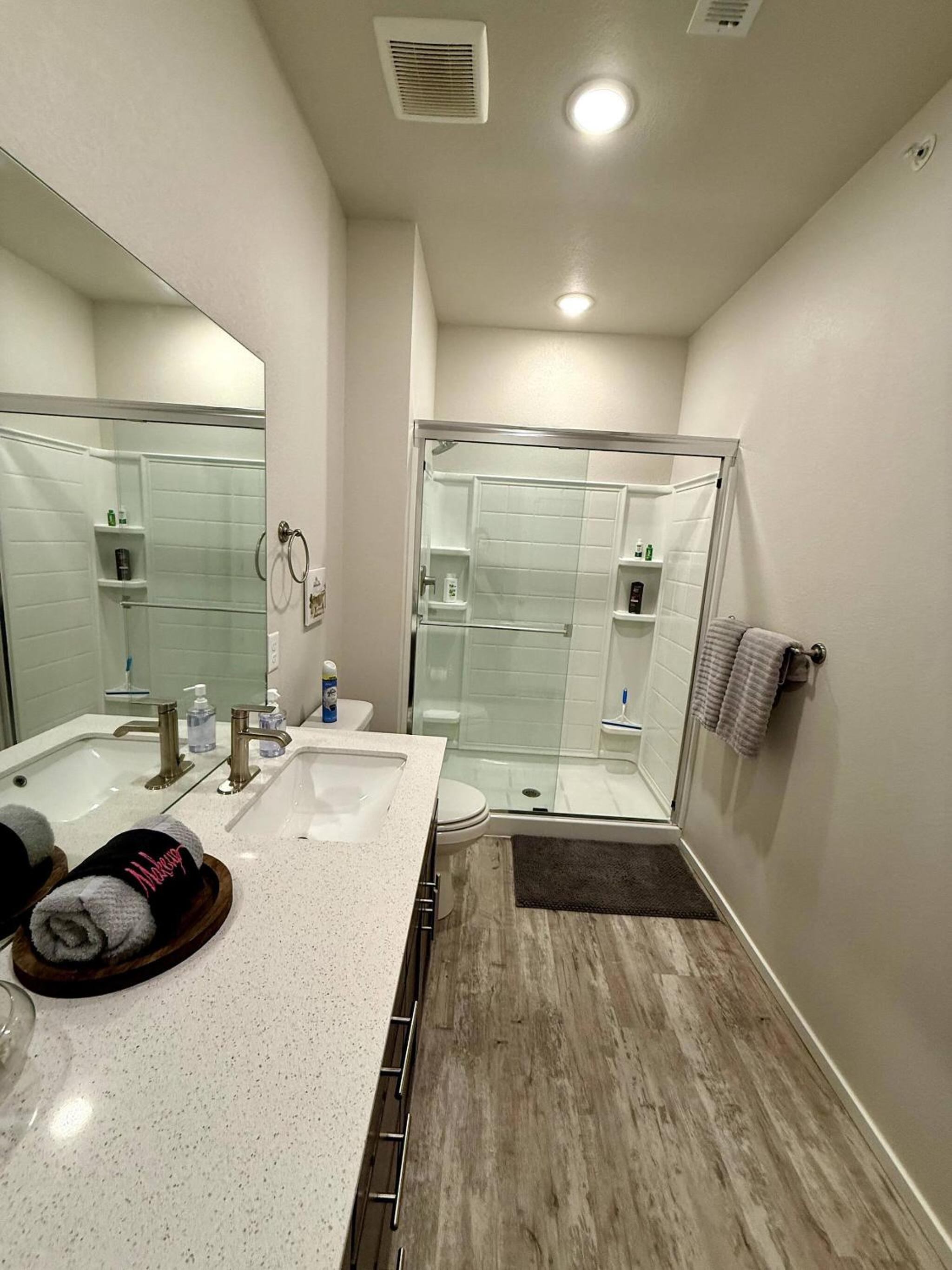 Lovely 2BR Home - Your Fort Collins Retreat!