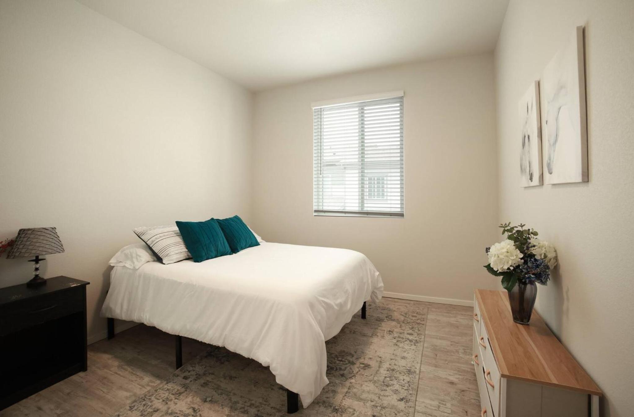 Lovely 2BR Home - Your Fort Collins Retreat!