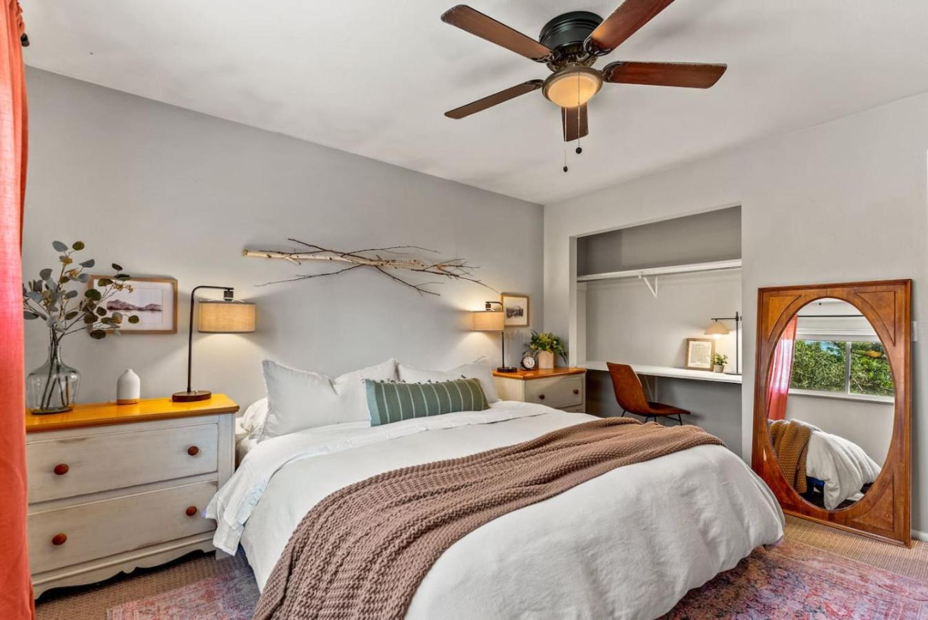 The Gather House Stylish Stay w Room to Play