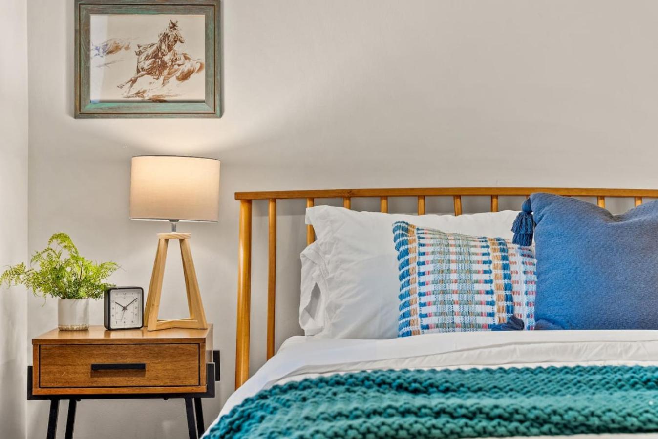 The Gather House Stylish Stay w Room to Play
