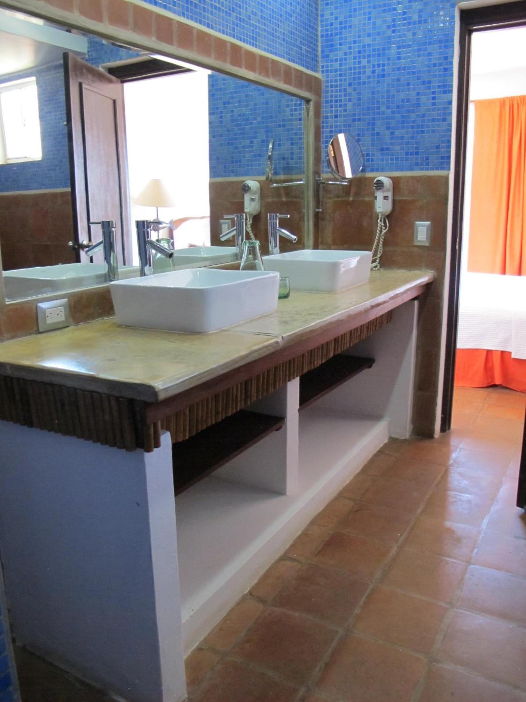 Photo 23
