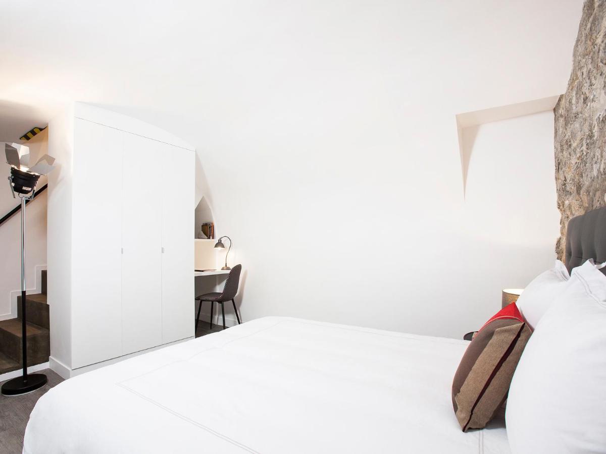 Charming apartment in heart of Paris