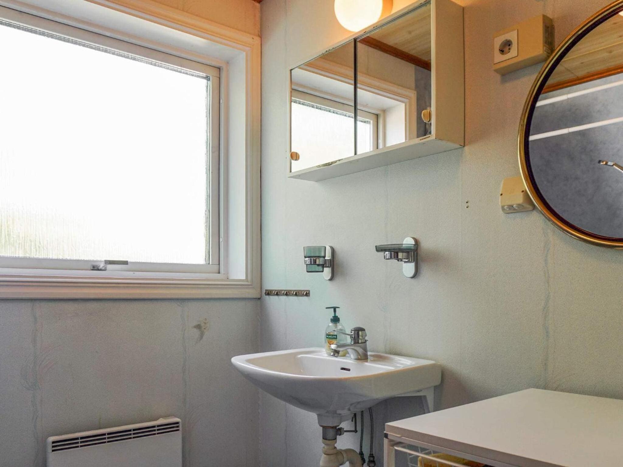 Family-Friendly Apartment by the Sea