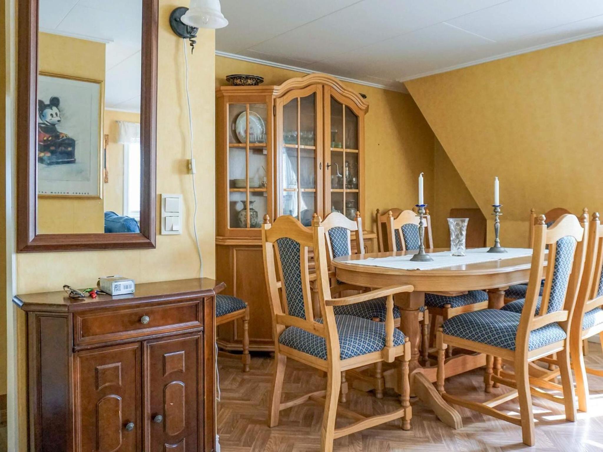 Family-Friendly Apartment by the Sea