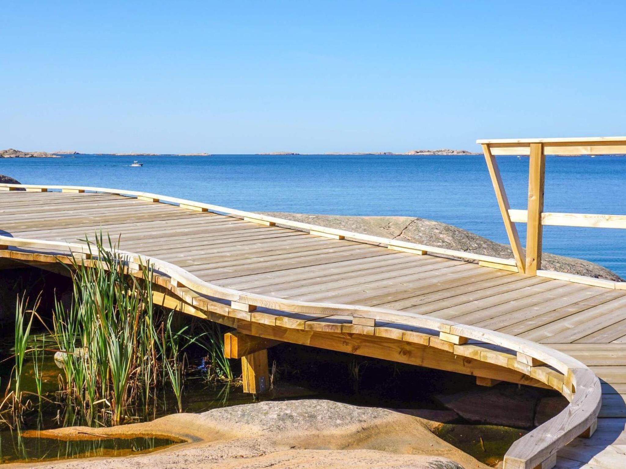 Family-Friendly Apartment by the Sea