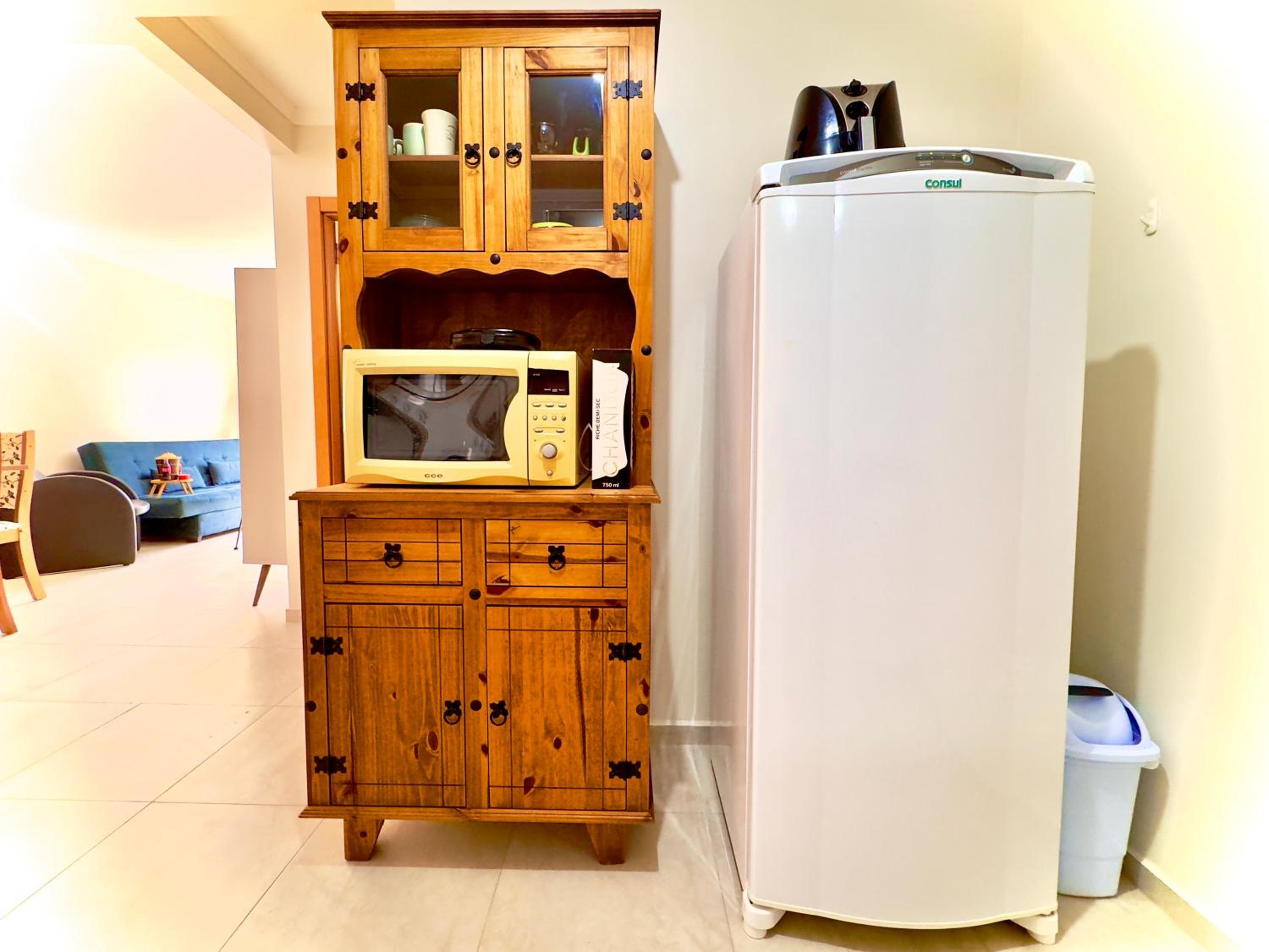 Casa 300m PRAIA 2 quartos Ar Condicionado Churrasqueira privativa Vaga privativa de Garagem Reserve Agora e Viva essa Experiência
