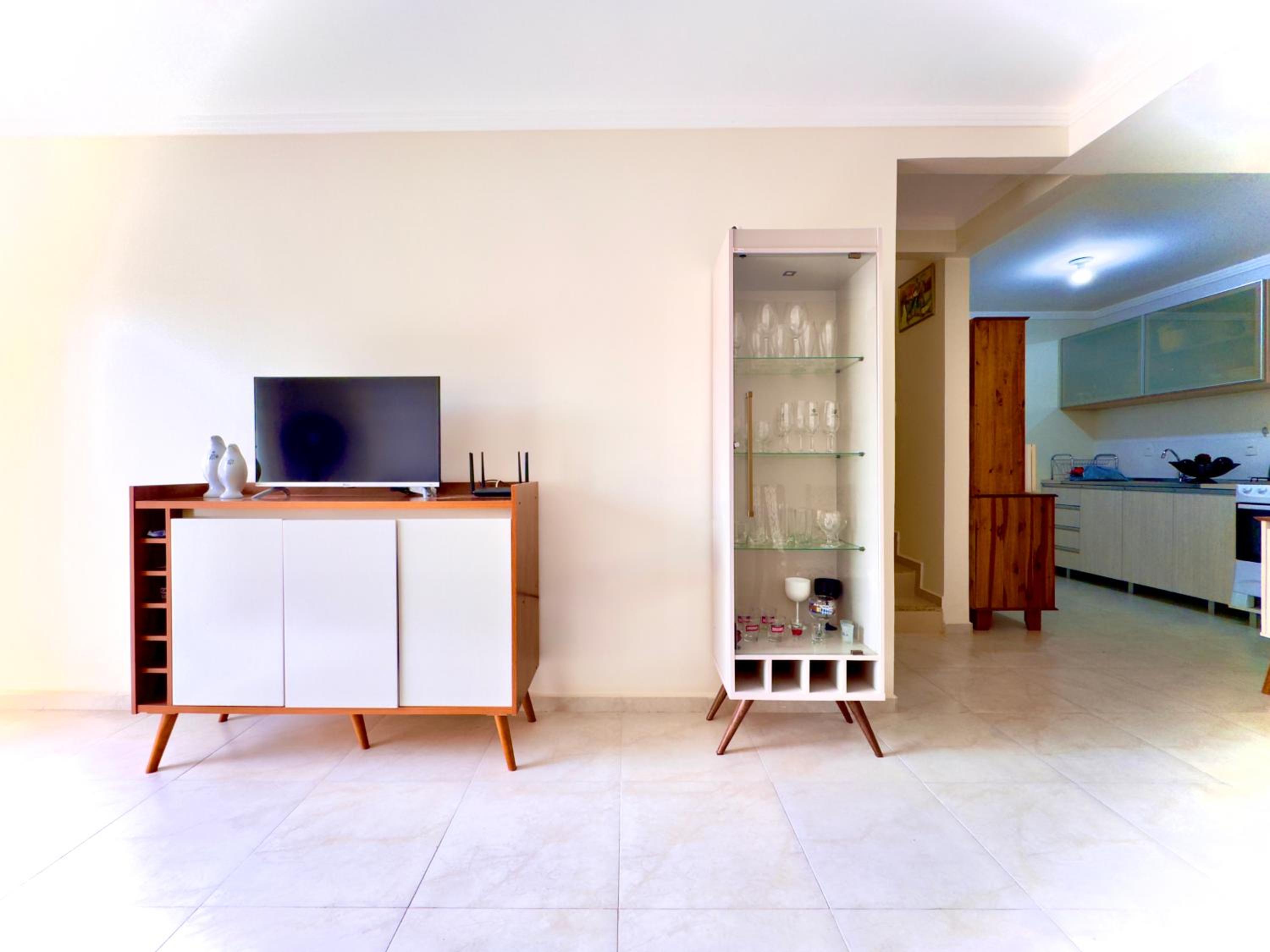 Casa 300m PRAIA 2 quartos Ar Condicionado Churrasqueira privativa Vaga privativa de Garagem Reserve Agora e Viva essa Experiência