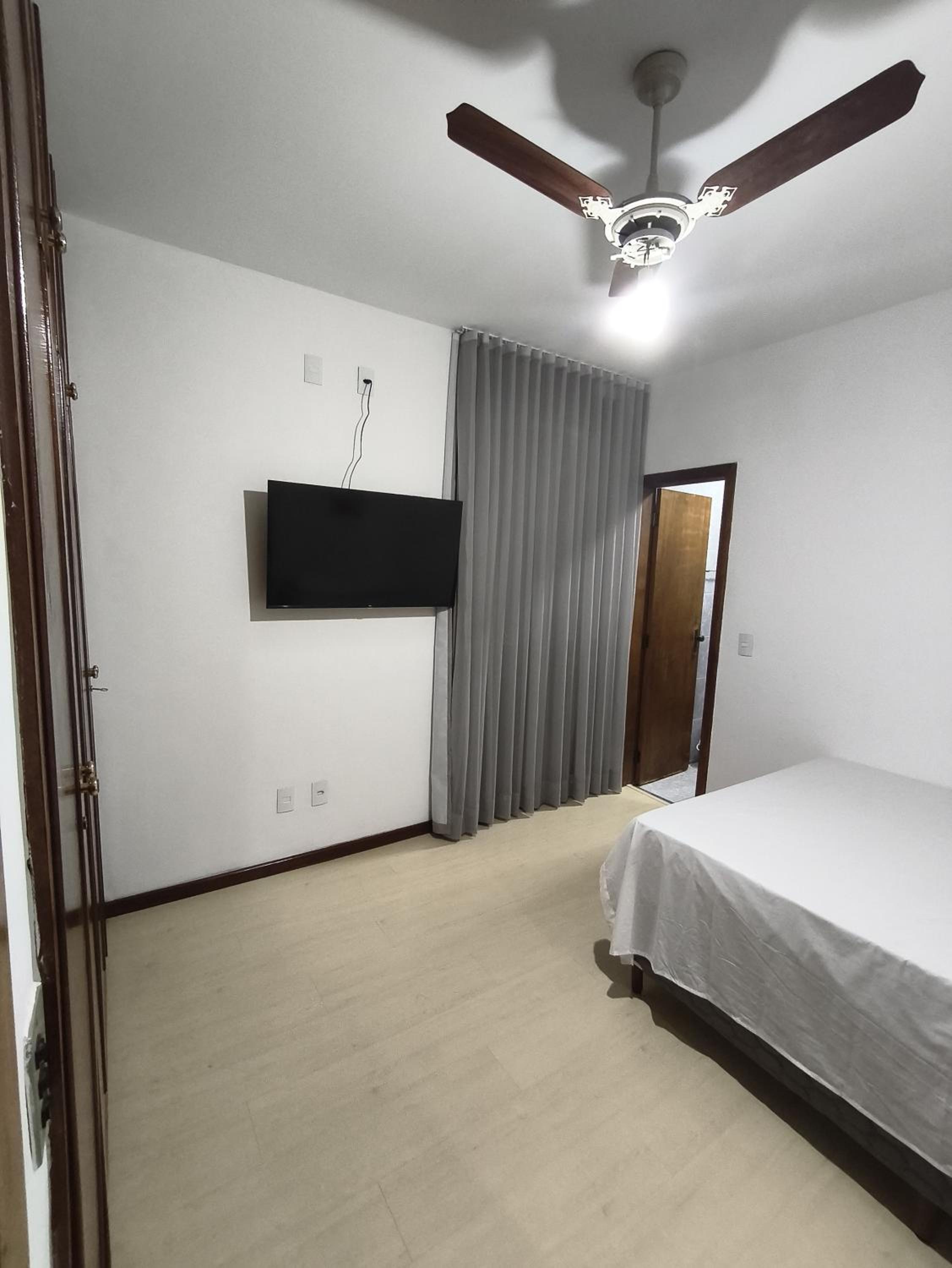 Hostel com Piscina - Carlos Prates - Belo Horizonte