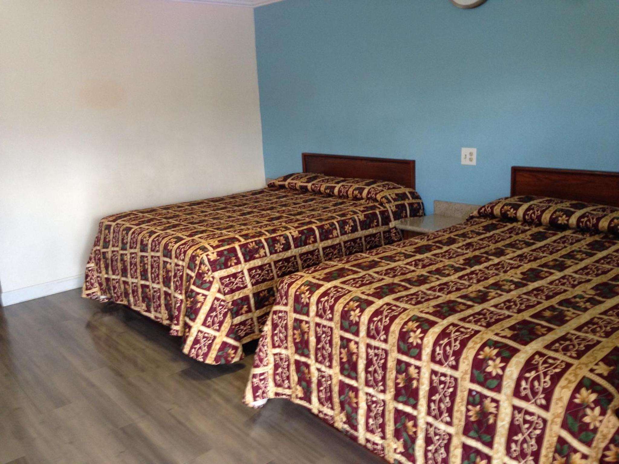 Value Inn - Property Image 10