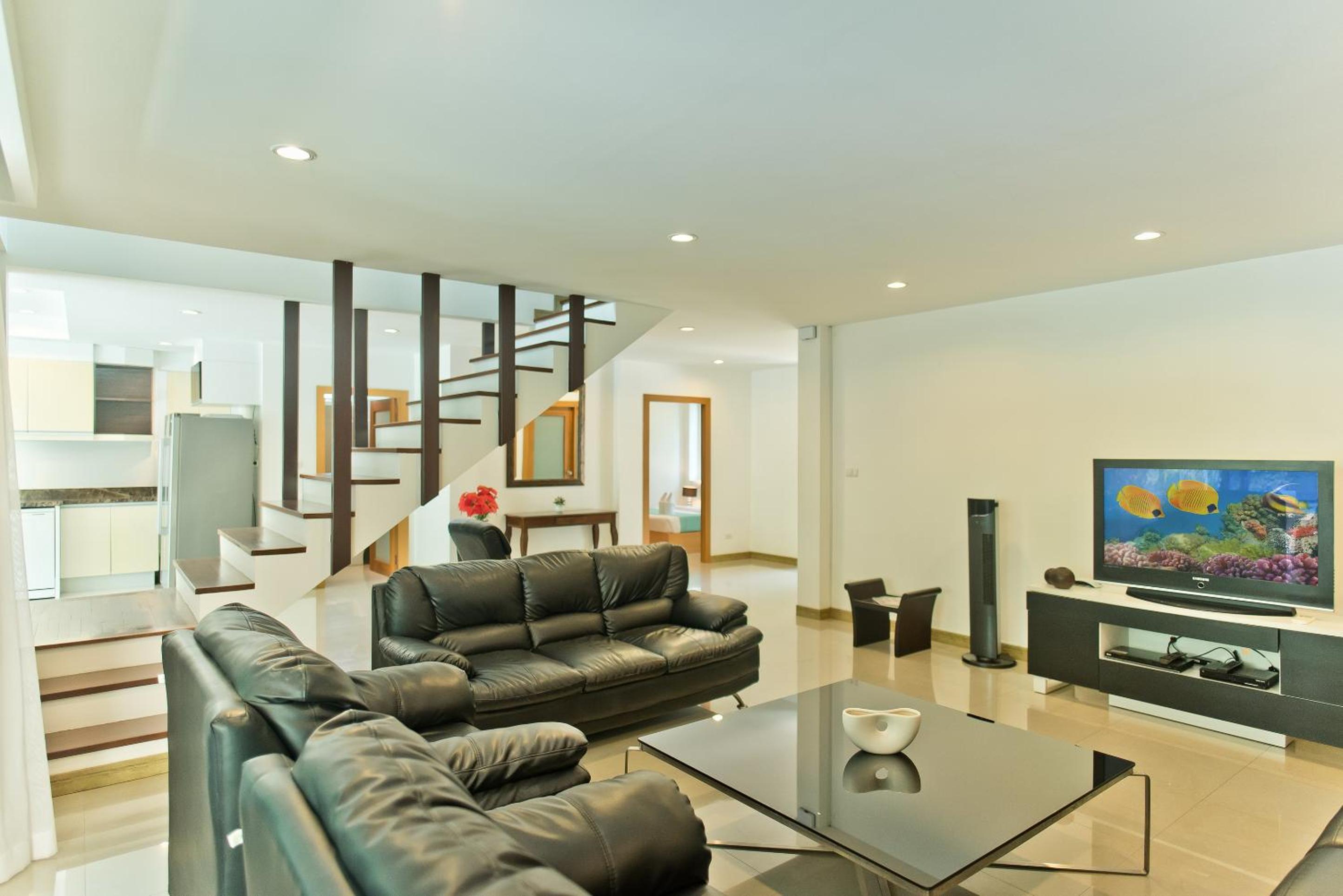 Tropicana Pool Villa