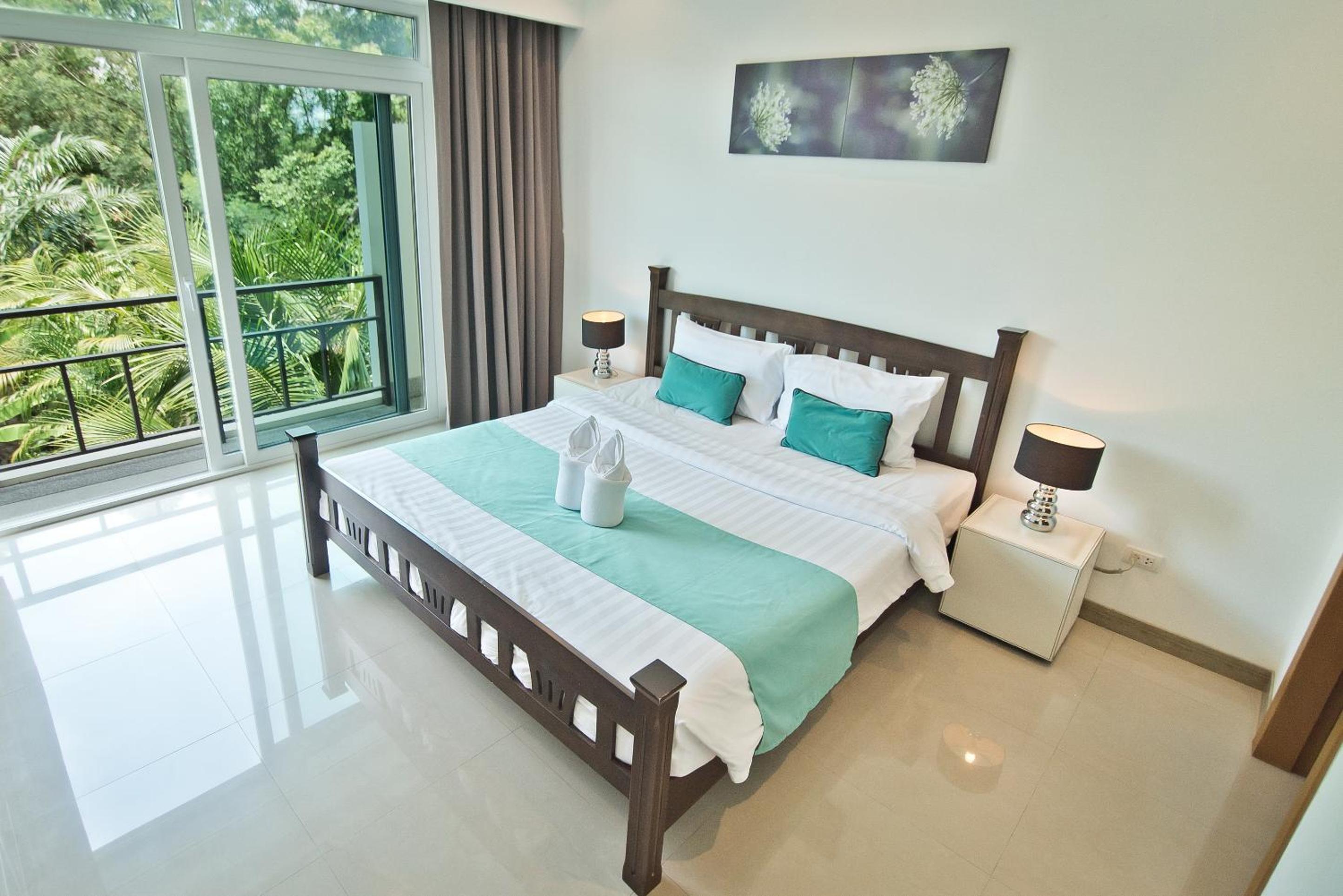 Tropicana Pool Villa