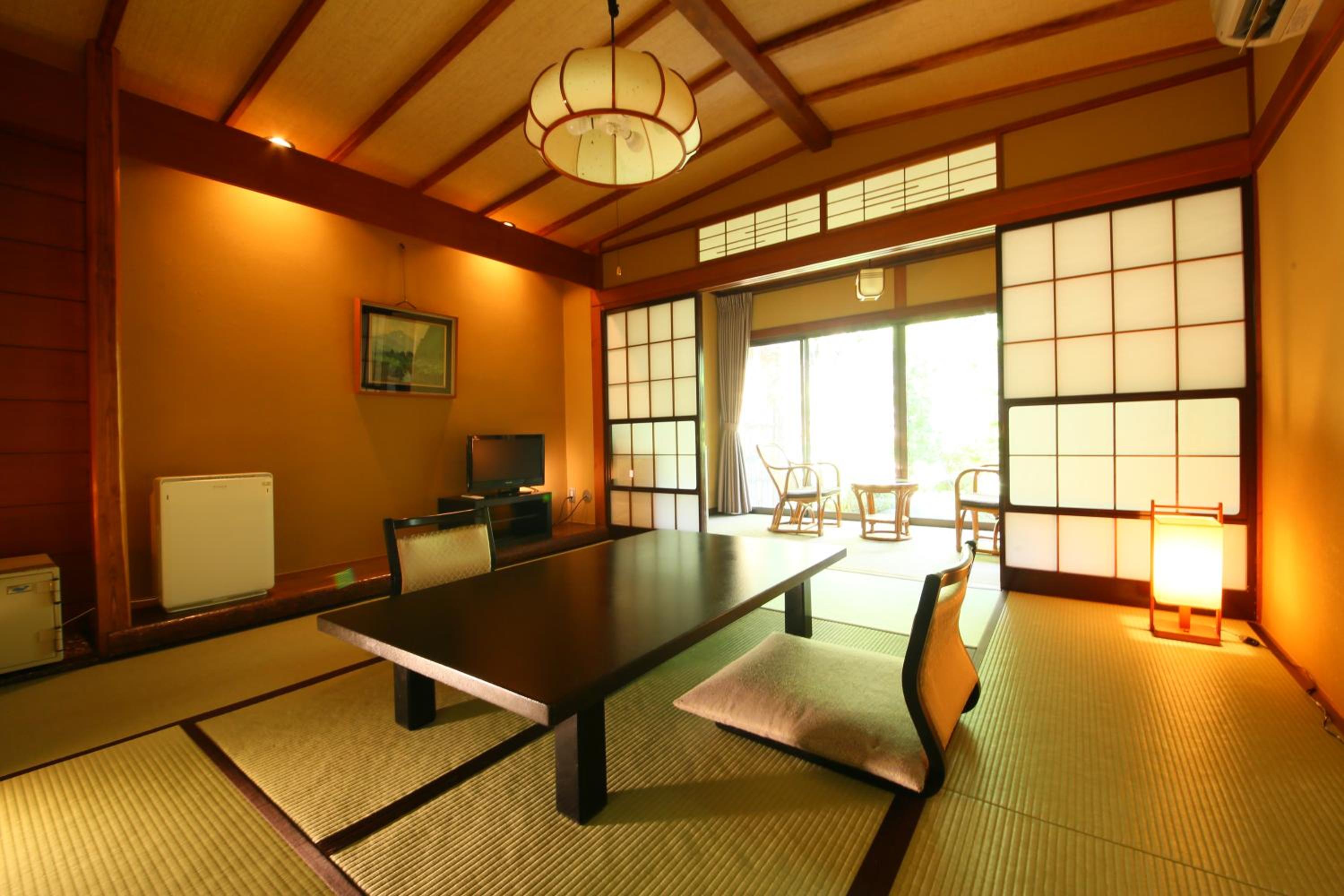 Izumiya Zenbe
