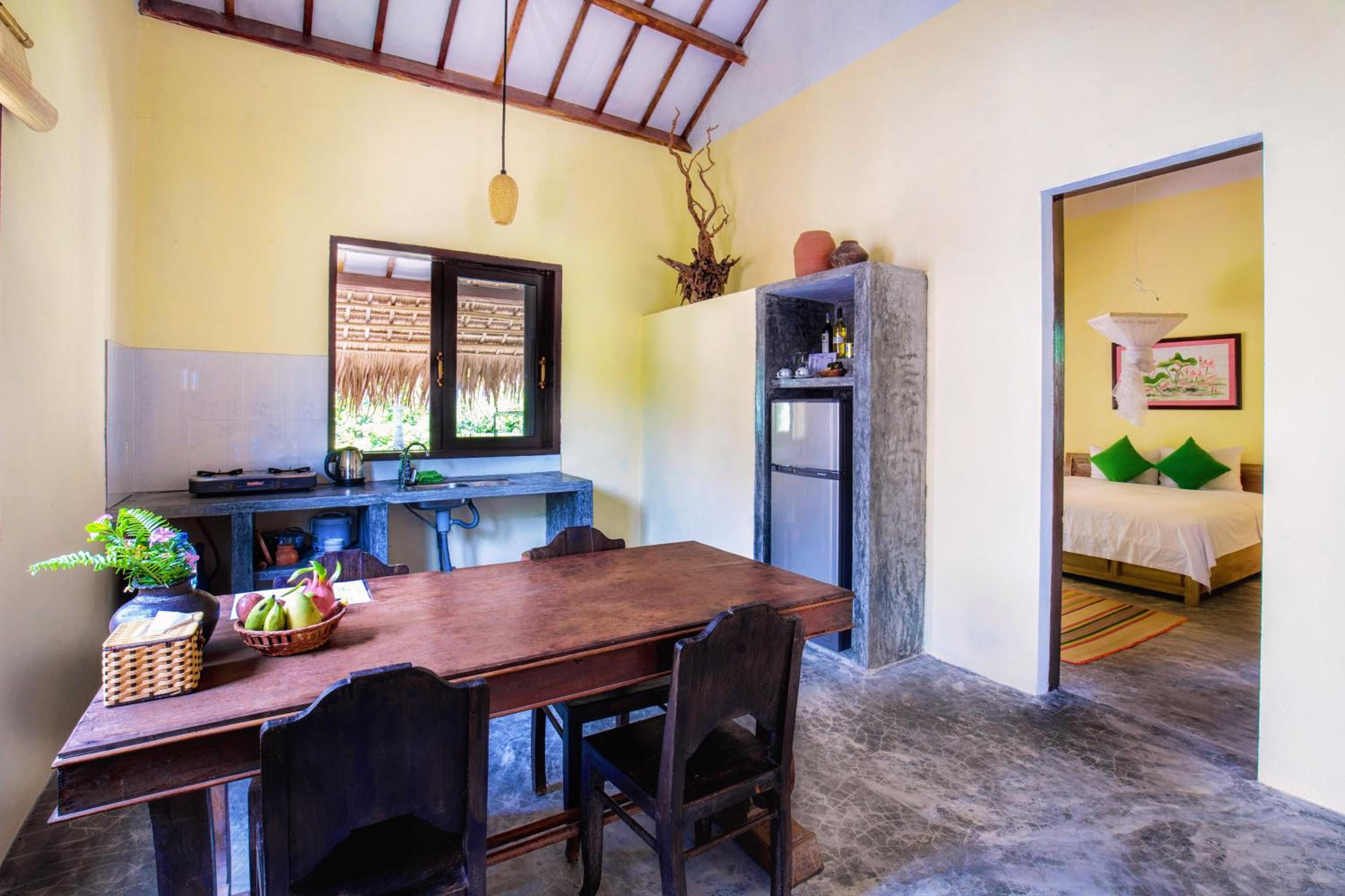 Red Flower Cottages Homestay