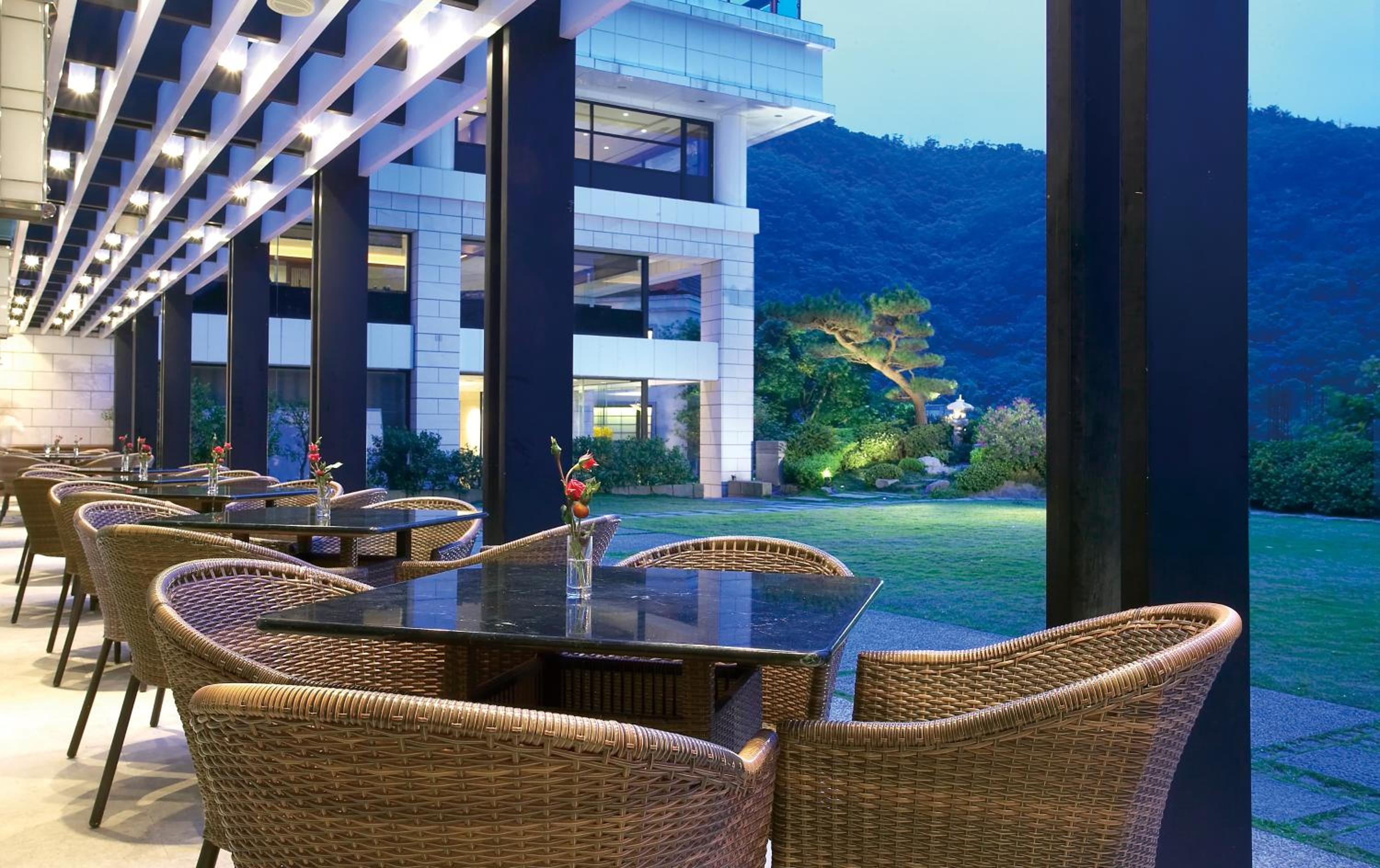 Spring City Resort - Image 3