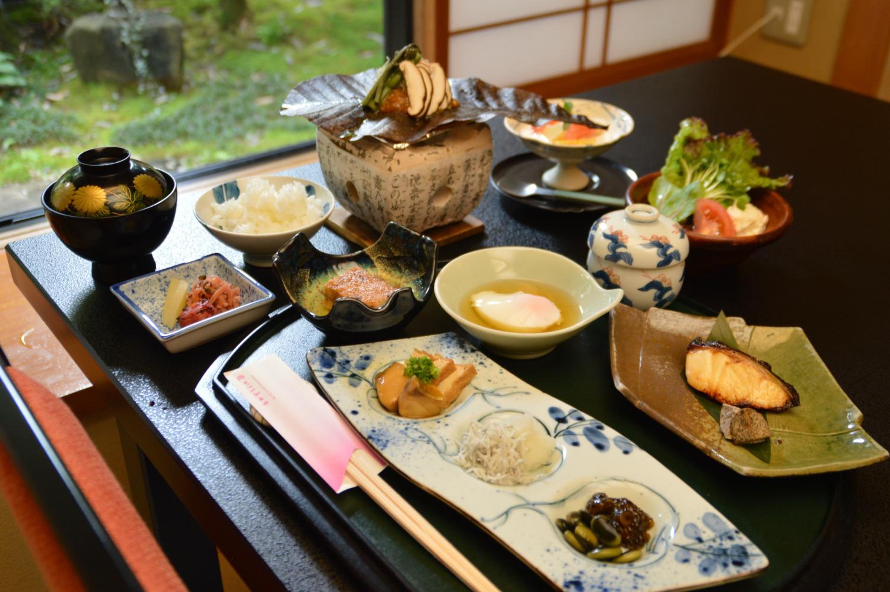 Kawakamiya Kasuitei