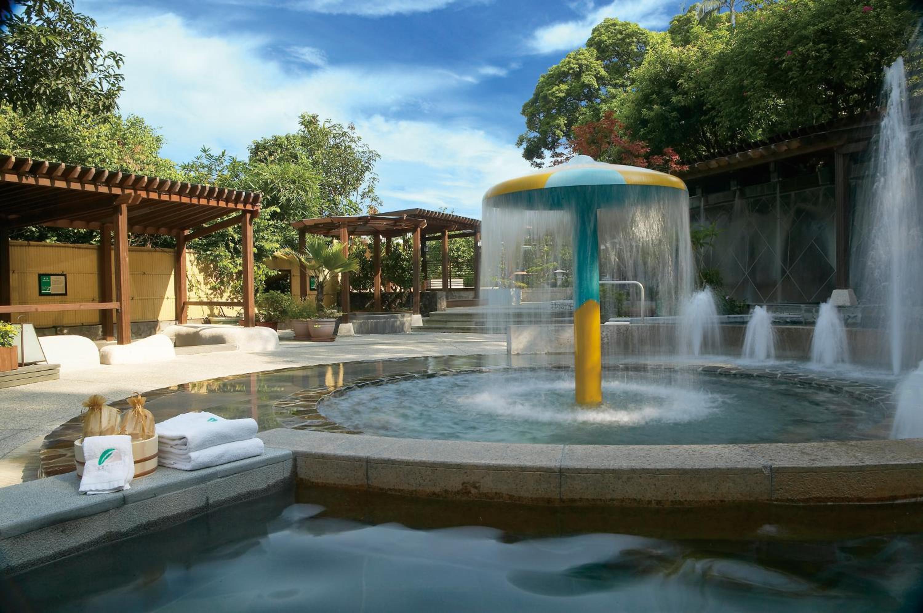 Spring City Resort - Image 5
