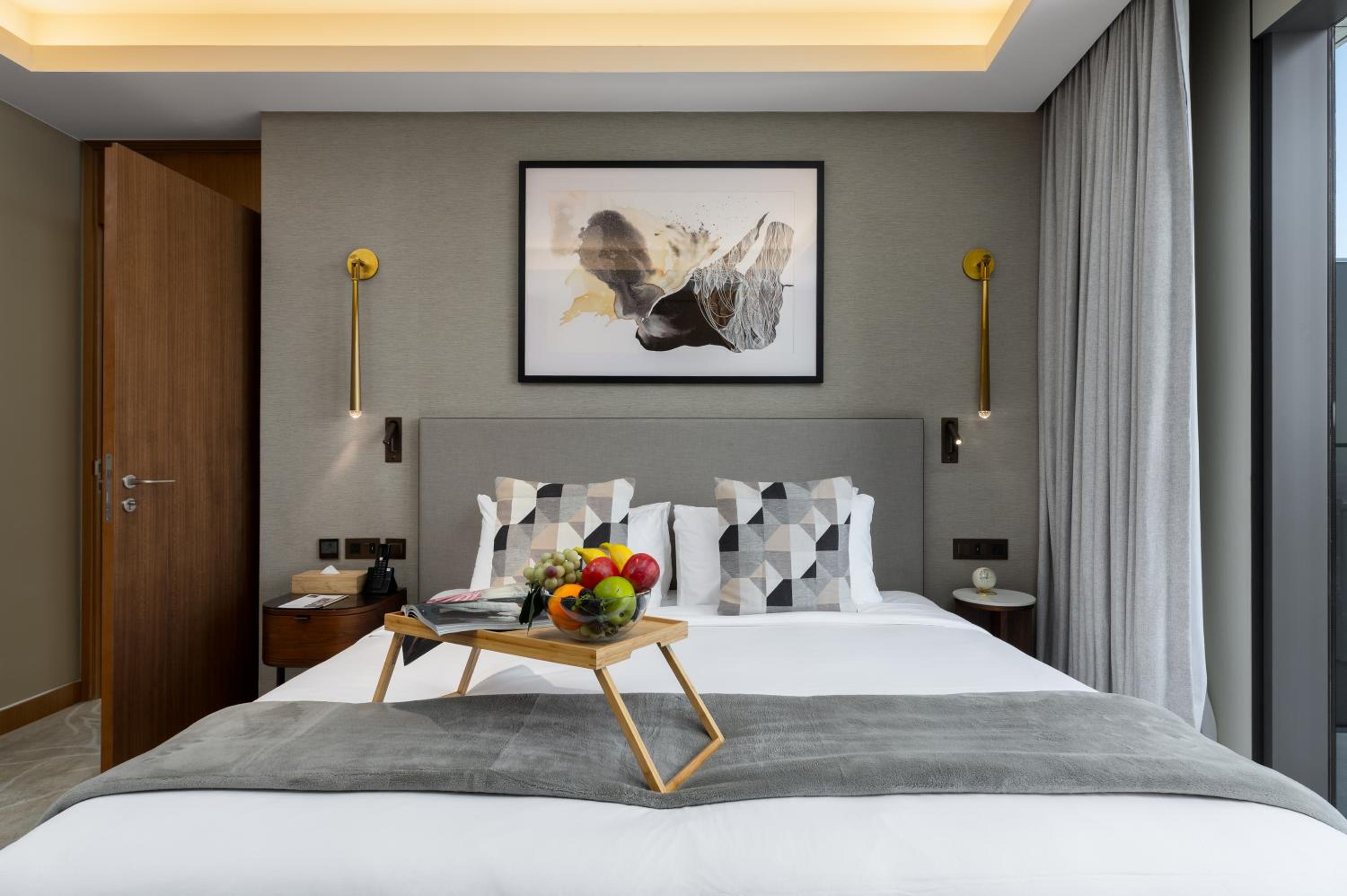 Maison Privee - Luxury Apt with Spectacular Burj Khalifa Views
