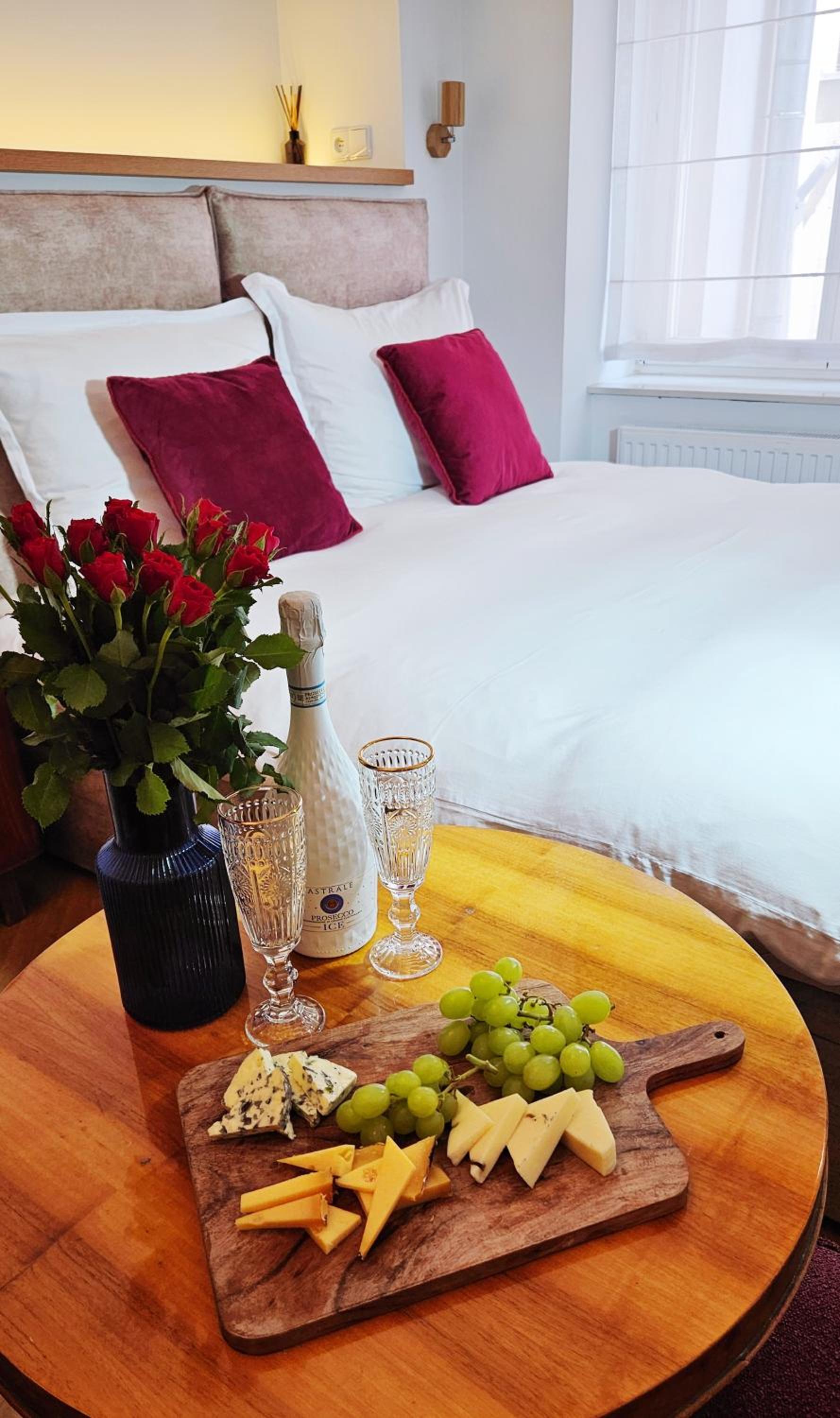 Deluxe Vintage Chic Apartment - Kazimierz Old Town