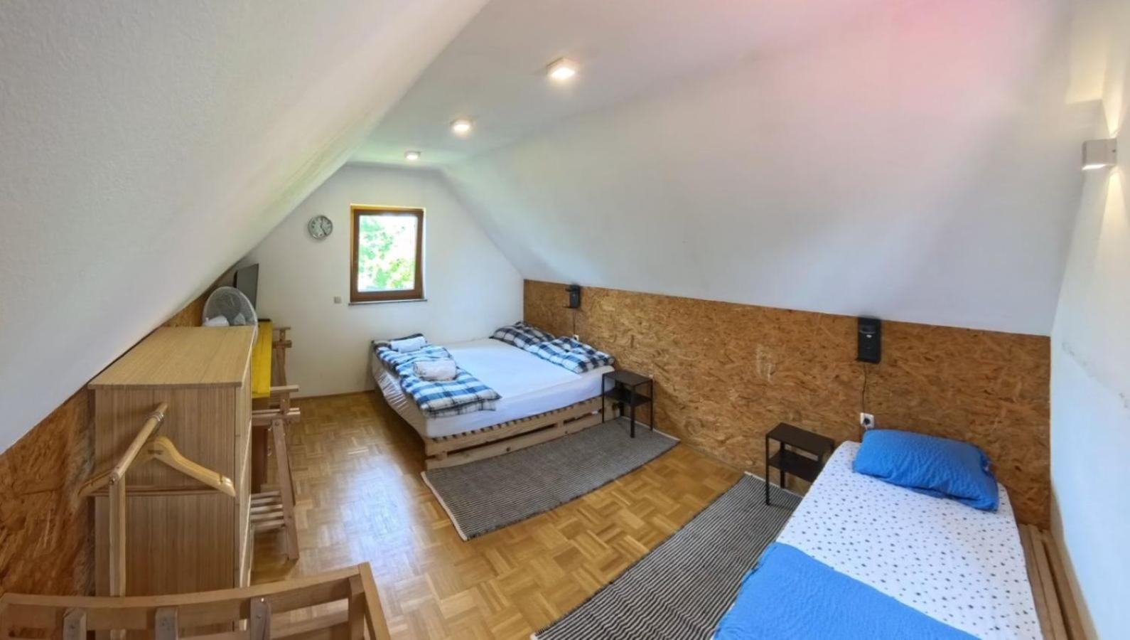 Glamping Volčji tabor - zavetje tišine sredi gozda