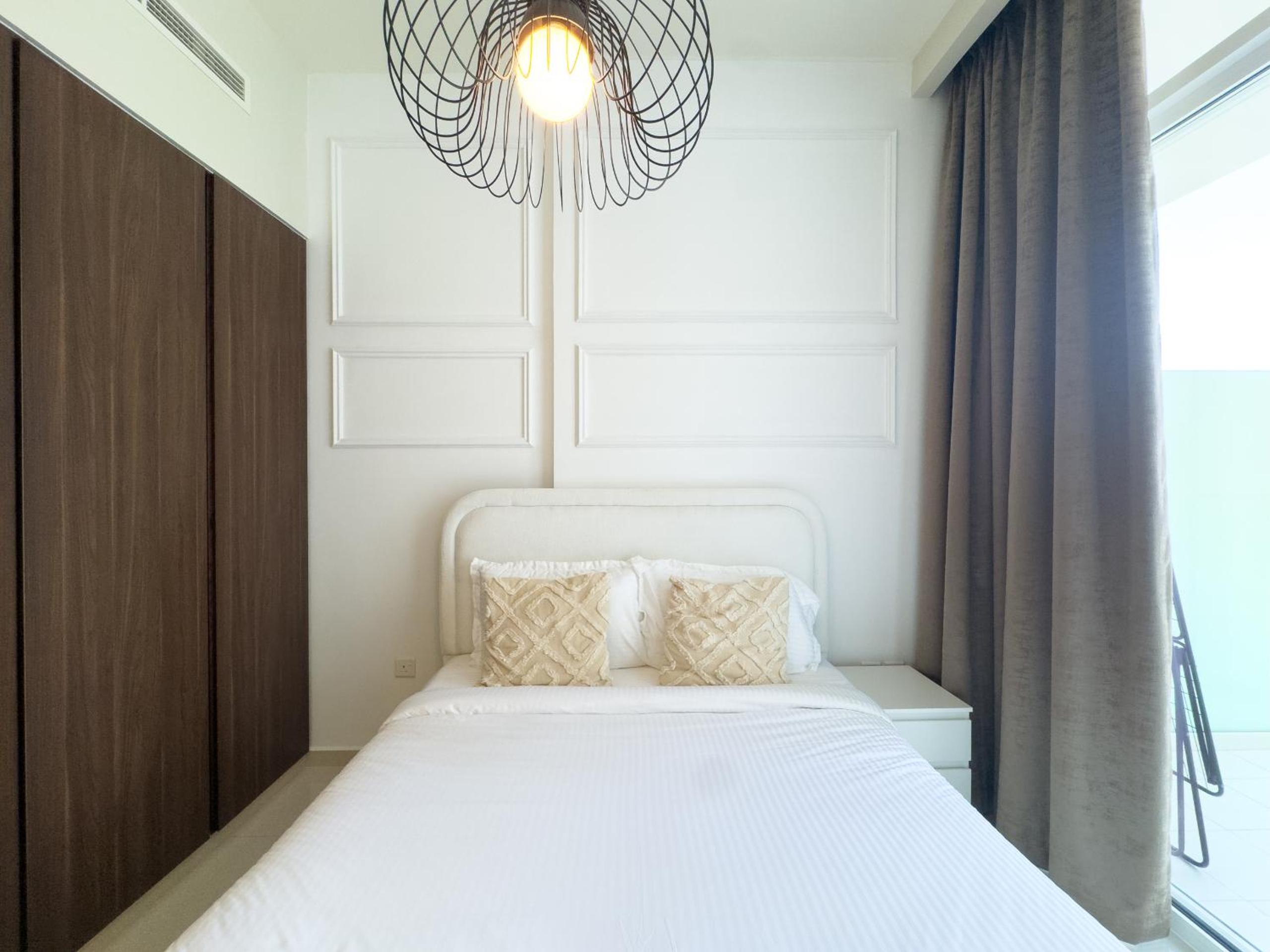 Comfy 1br at Reva Res Business Bay 1701