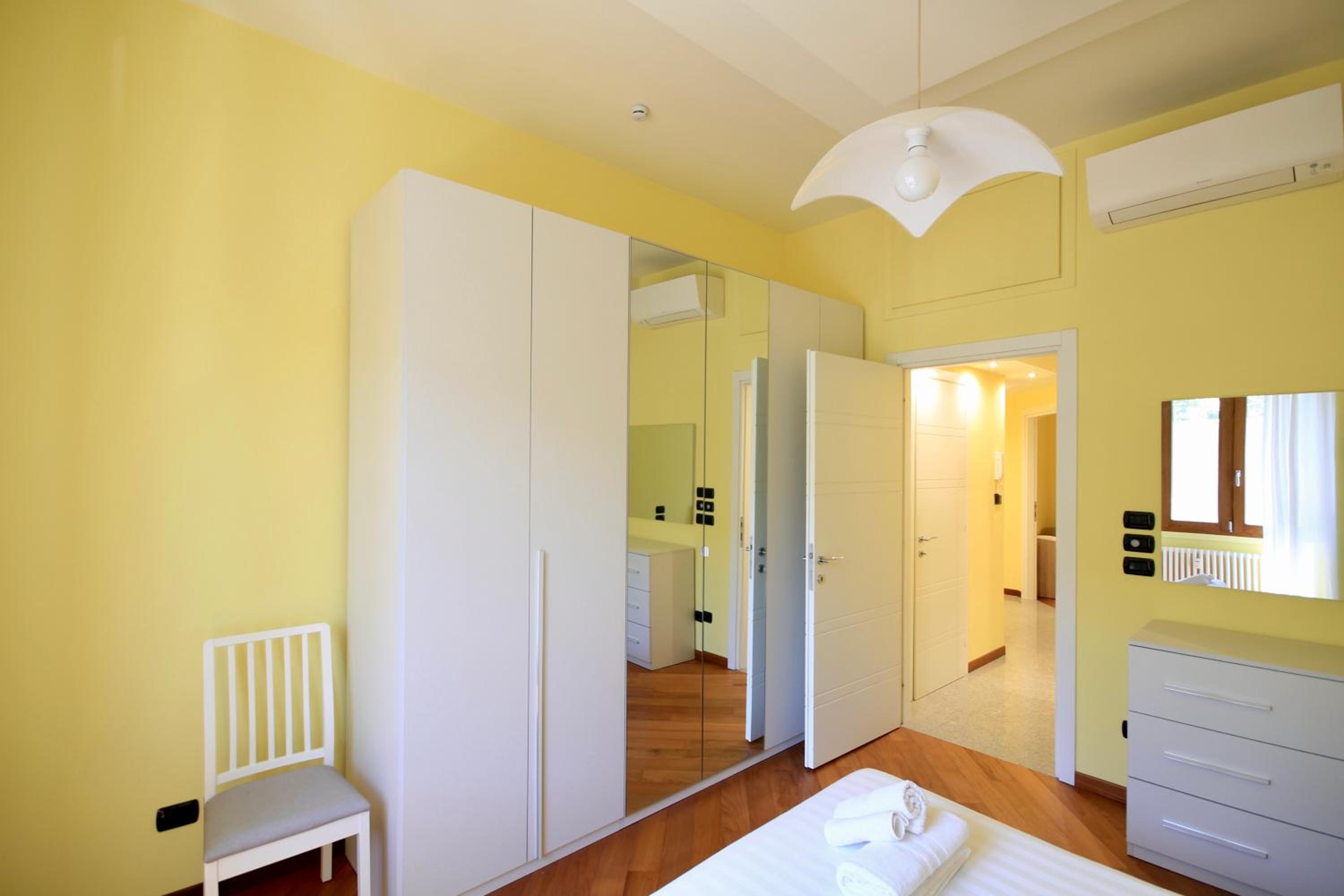 HC - CloHouse Spacious Flat