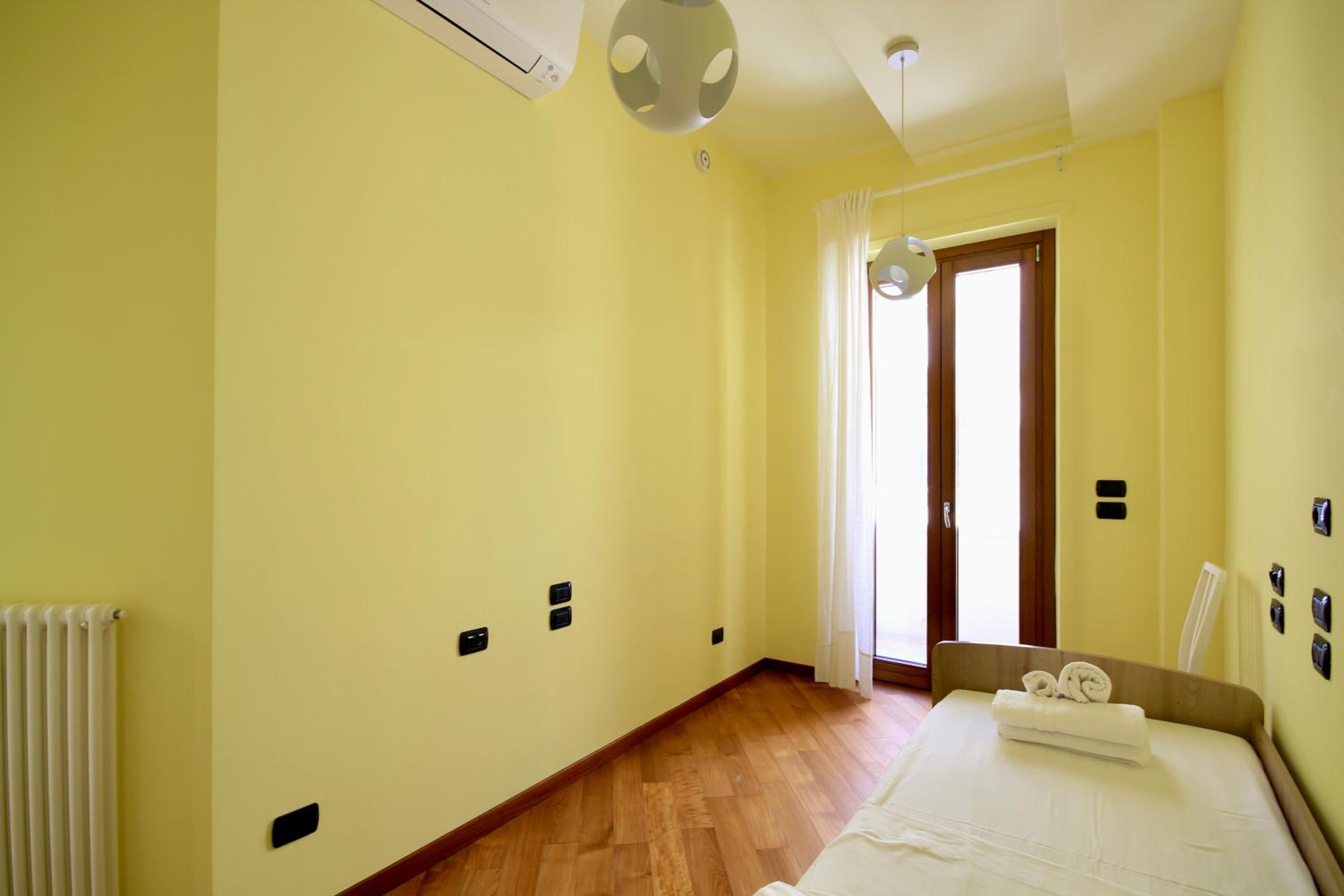 HC - CloHouse Spacious Flat