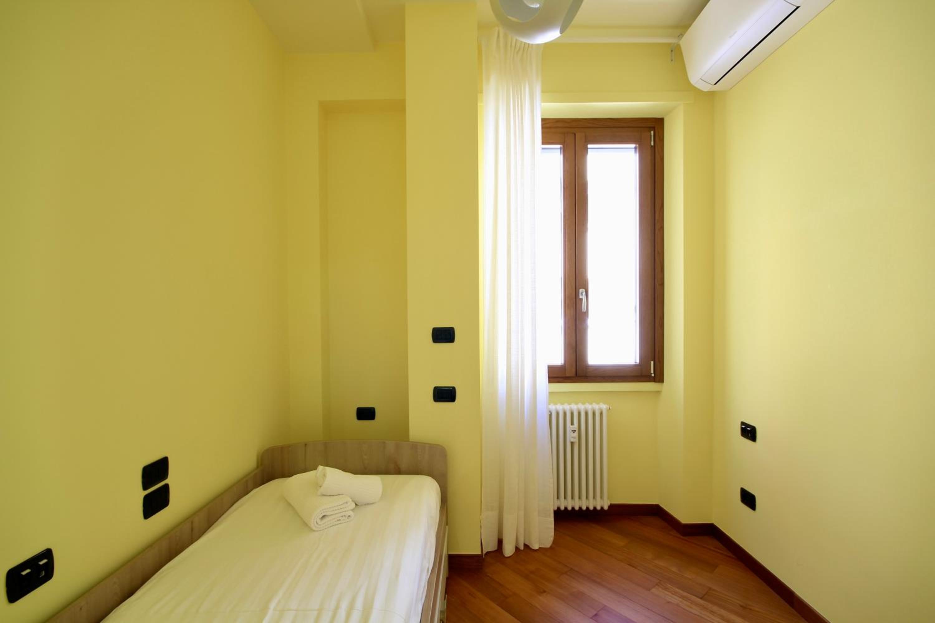 HC - CloHouse Spacious Flat