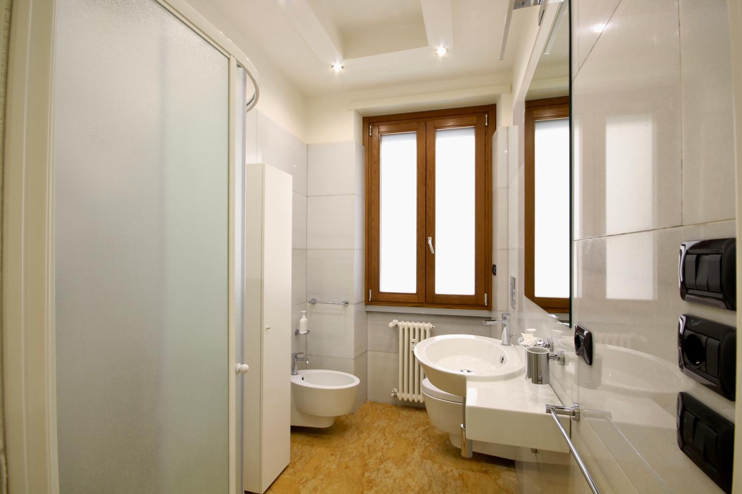 HC - CloHouse Spacious Flat