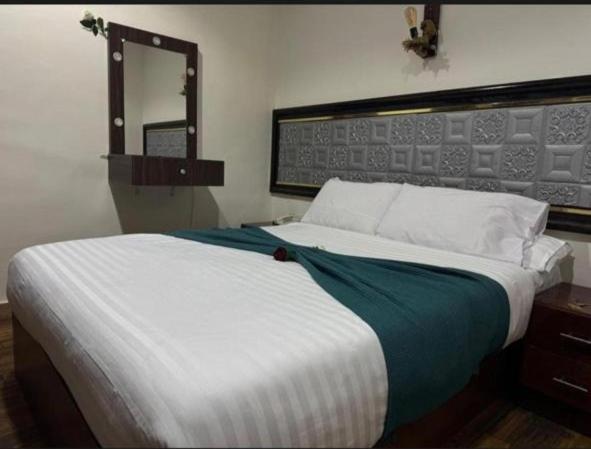 Lorenda hotel