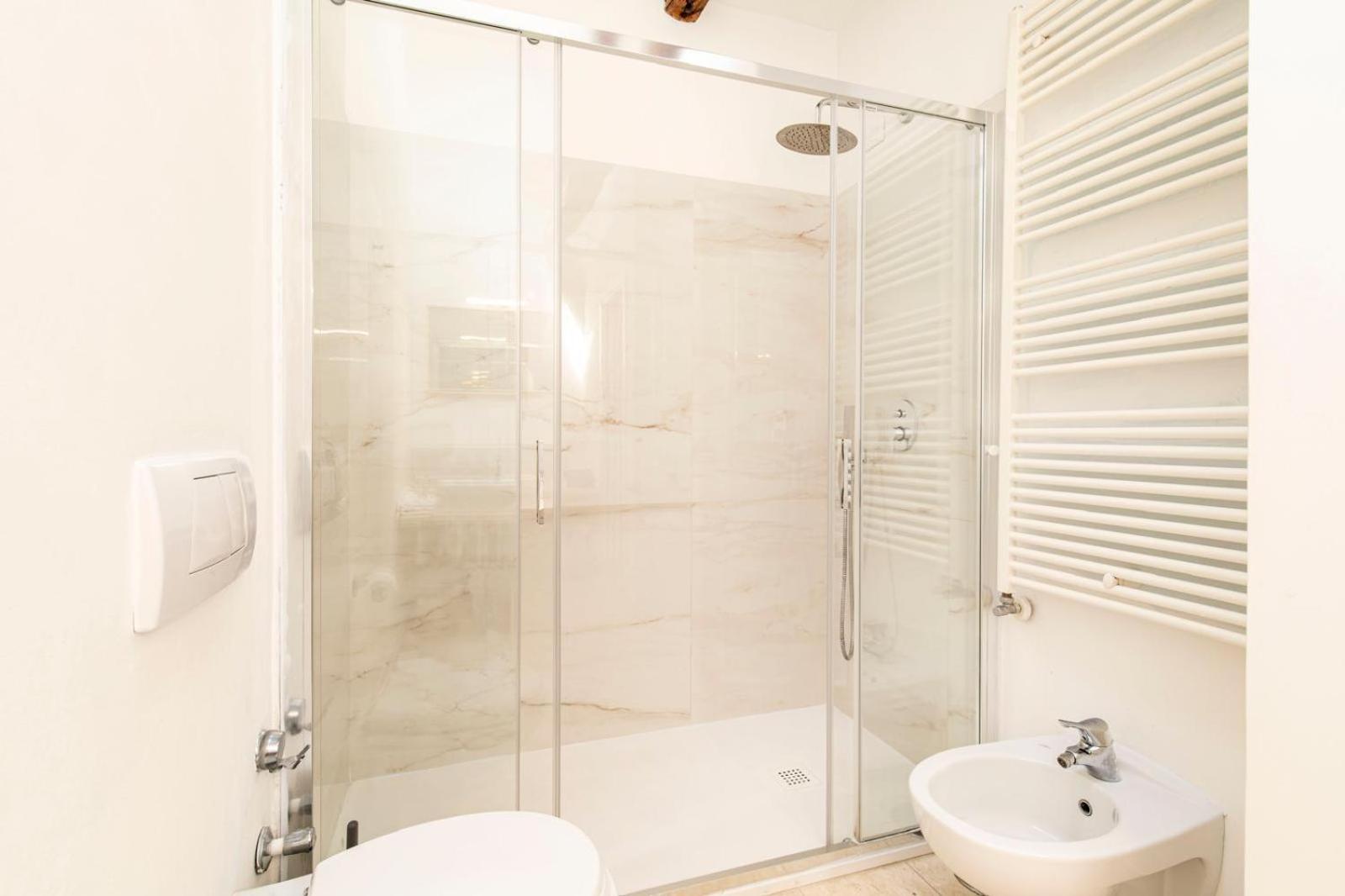 ComeCasa 3 min walk from San Marco Apartment with beautiful roof terrace