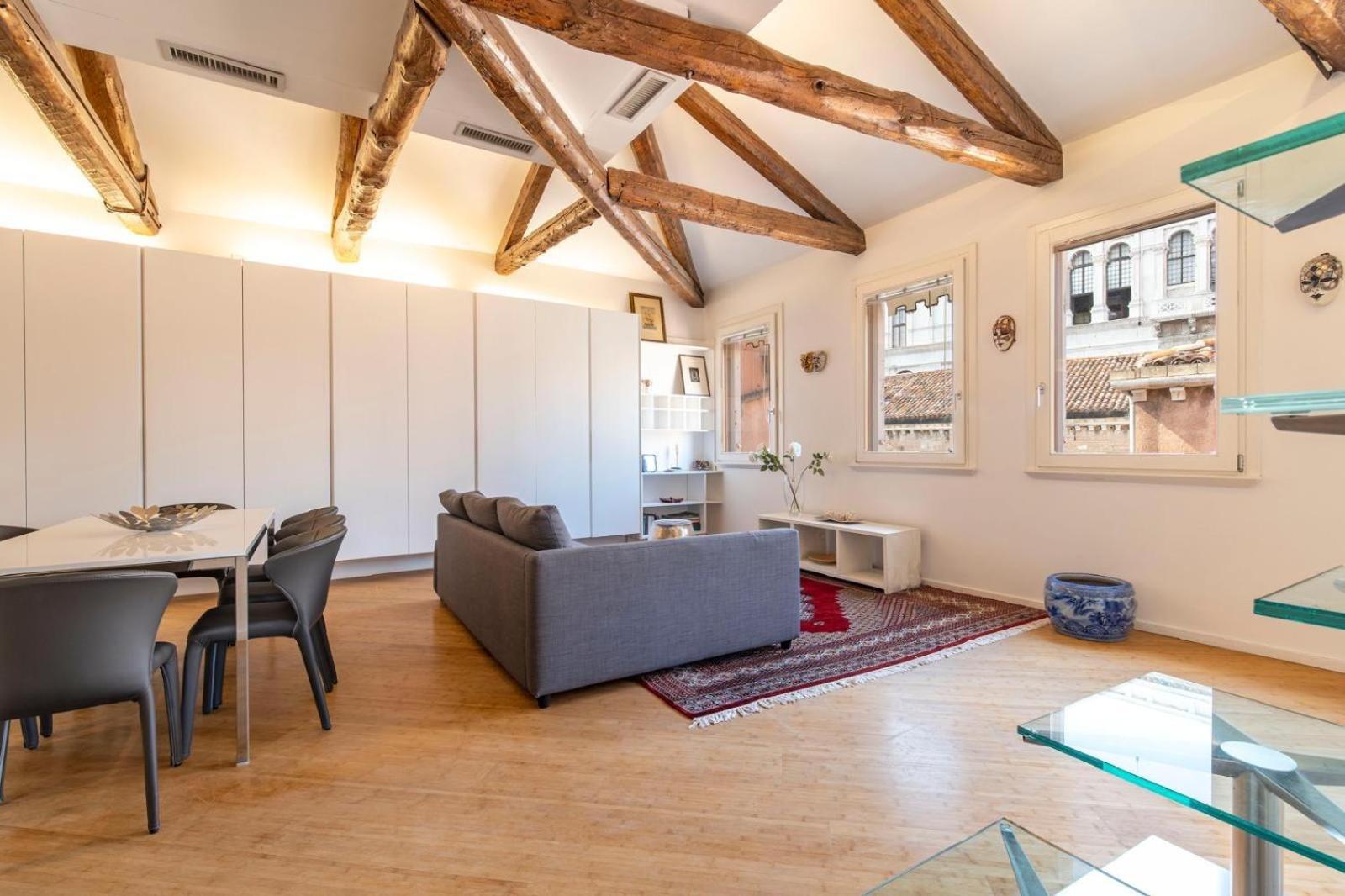 ComeCasa 3 min walk from San Marco Apartment with beautiful roof terrace