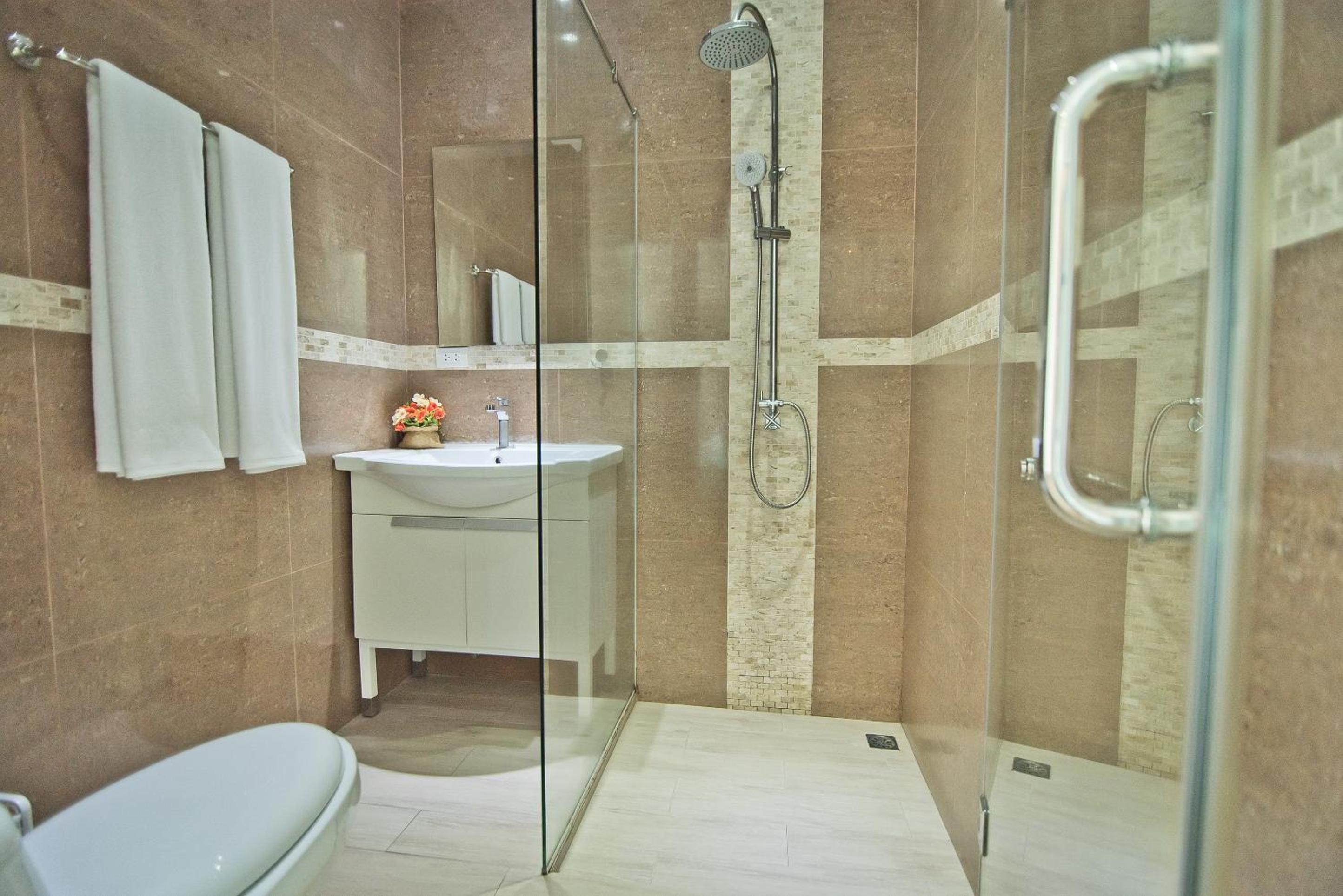 Tropicana Pool Villa