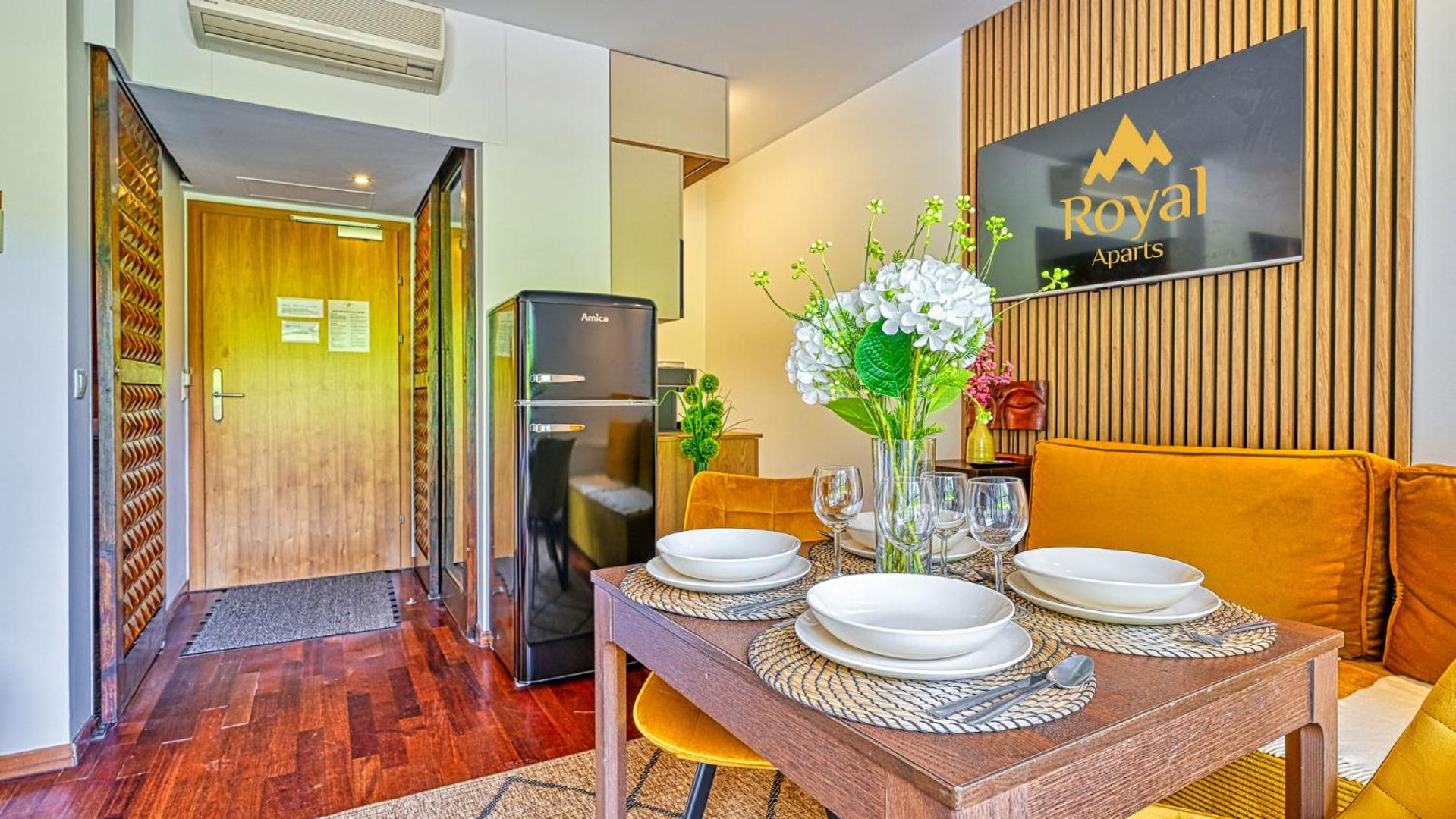 Apartament Lola SPA z prywatnym Jacuzzi - najbliżej wyciągu - by Royal Aparts
