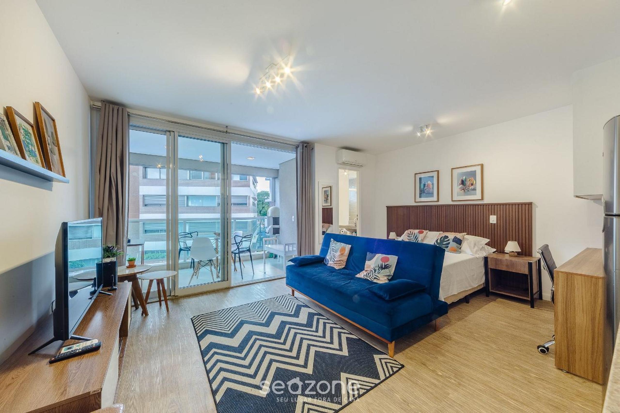 Apt with balcony 750m from Batman Alley PDM0208