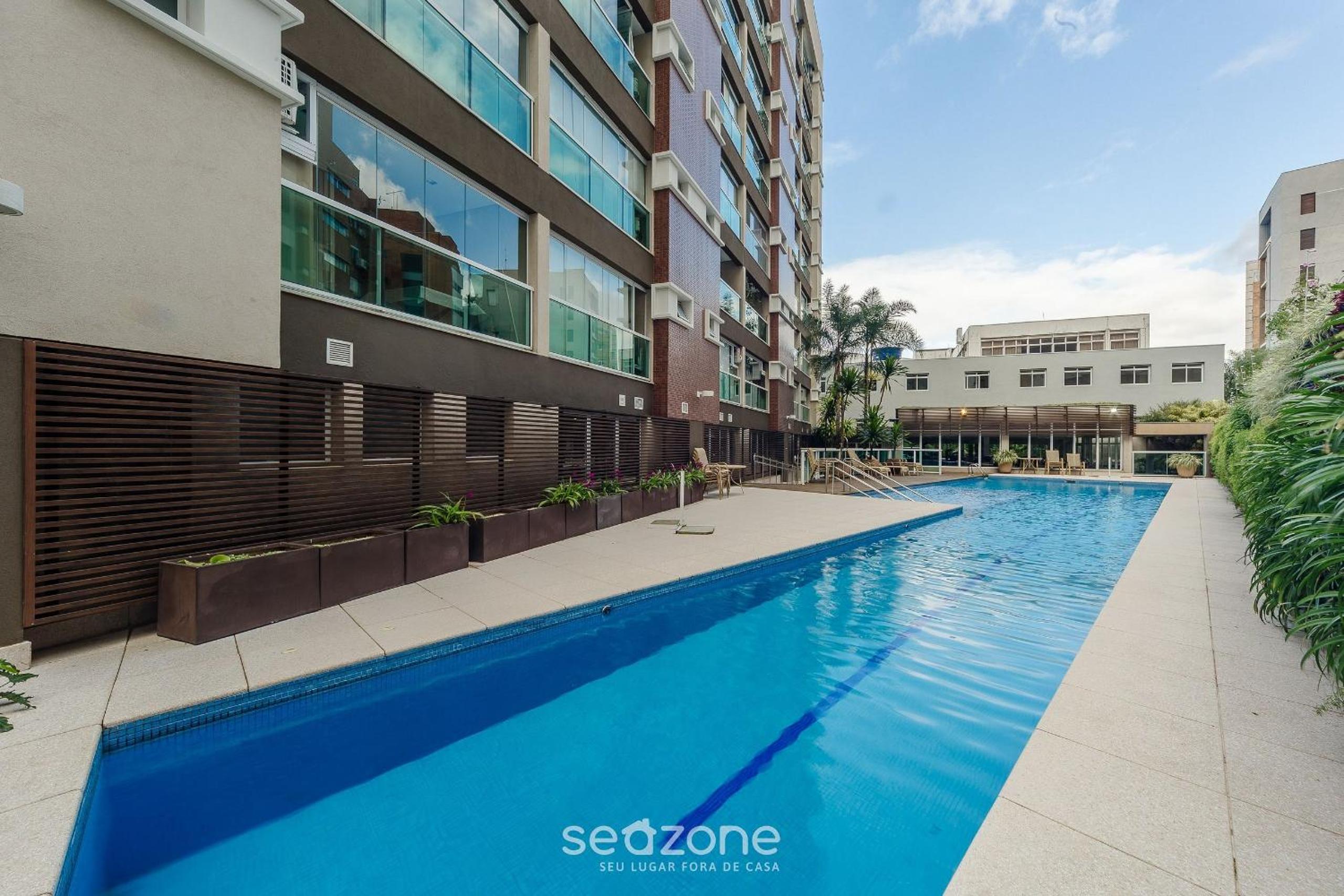 Apt with balcony 750m from Batman Alley PDM0208