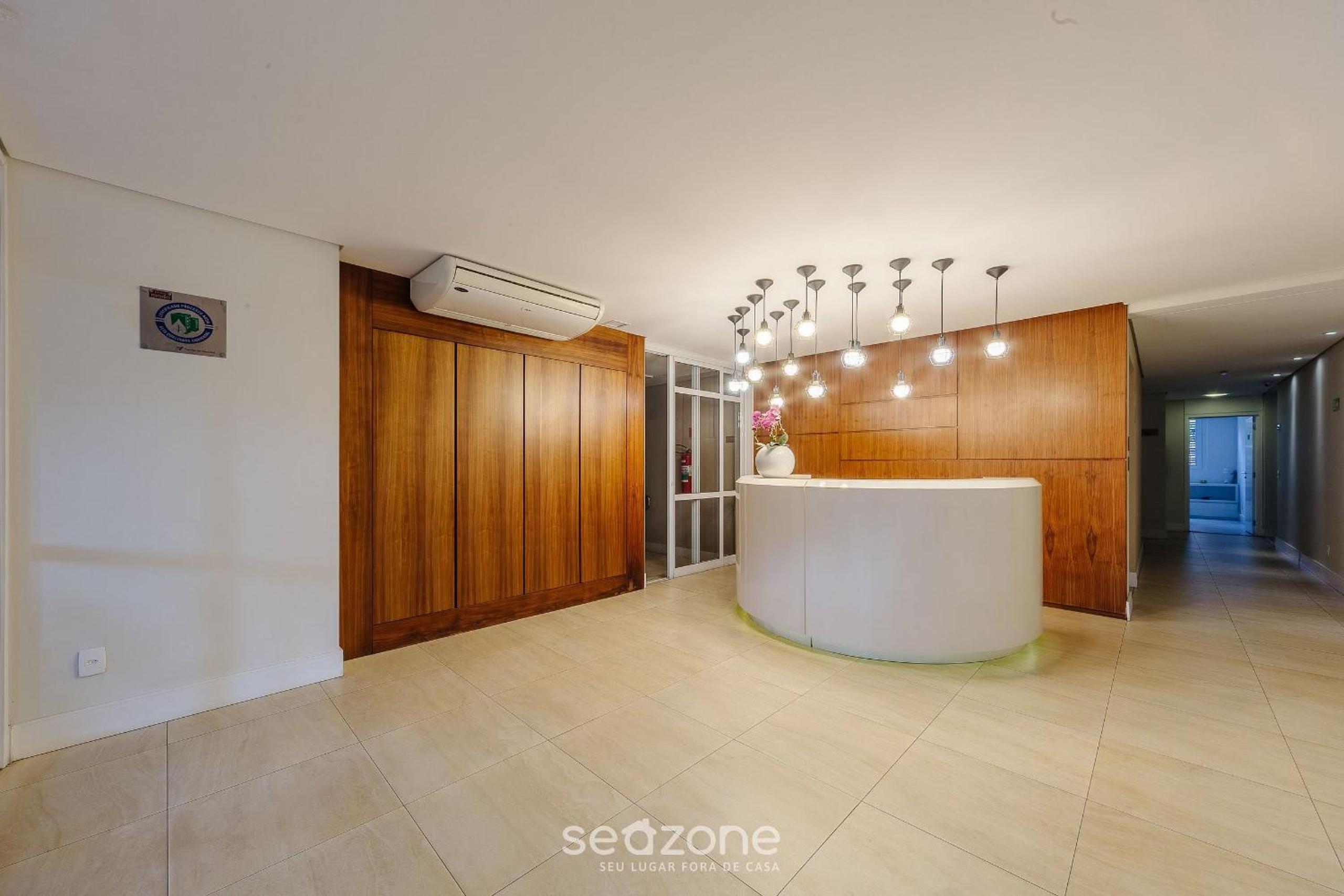 Apt with balcony 750m from Batman Alley PDM0208