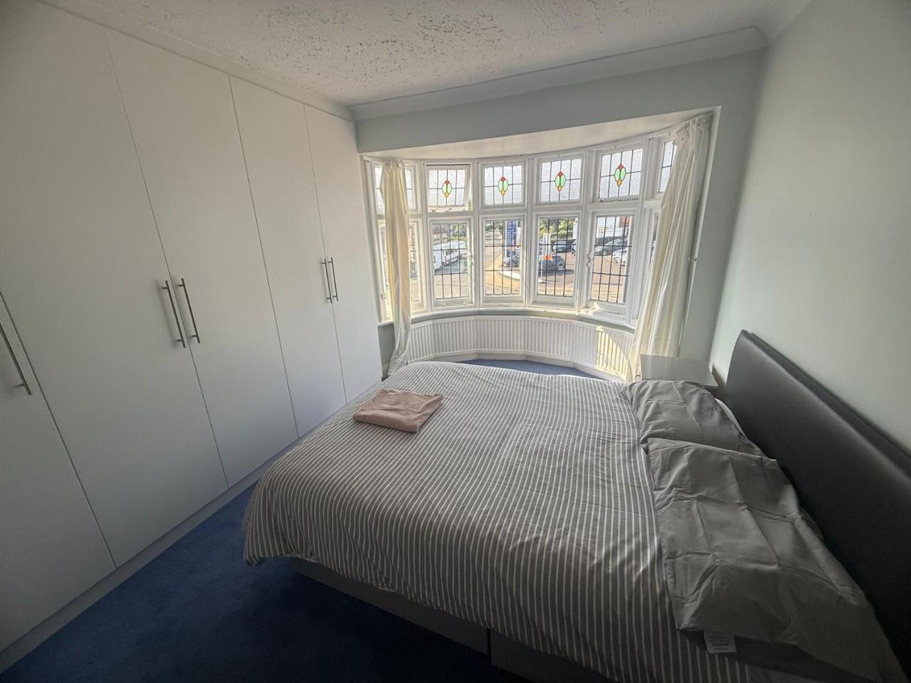 Gordon Avenue Guest House HA7 London