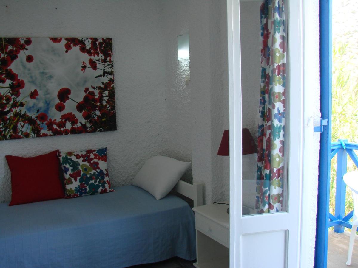 Aegialis Studios & Rooms